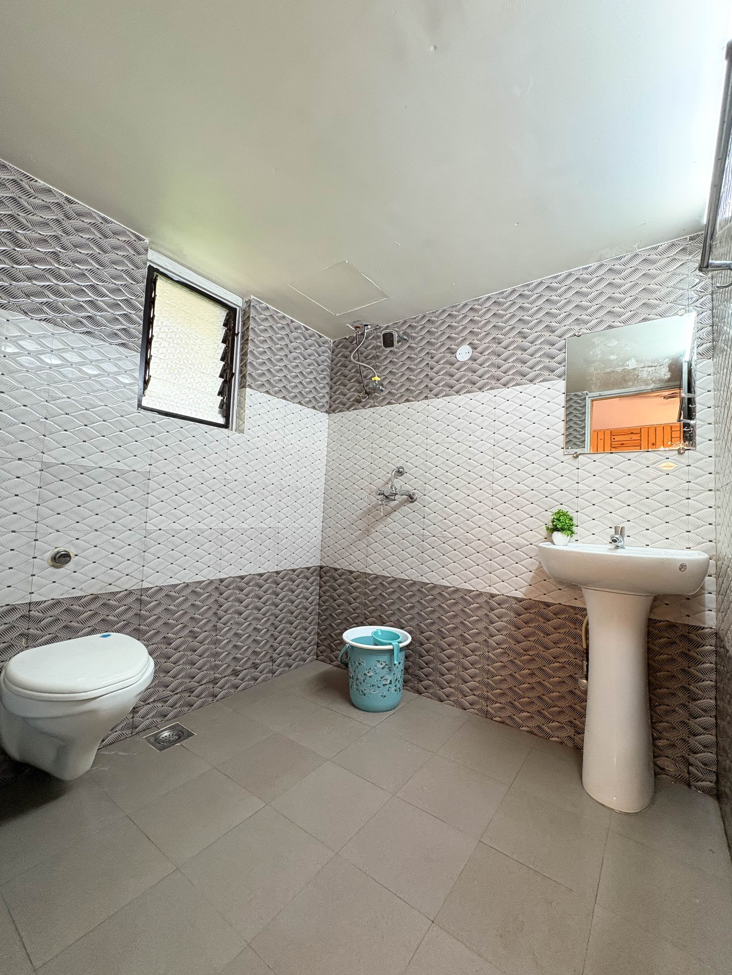 Coastal Luxury 2BHK w/ Pool @ Seaesta Colva 25