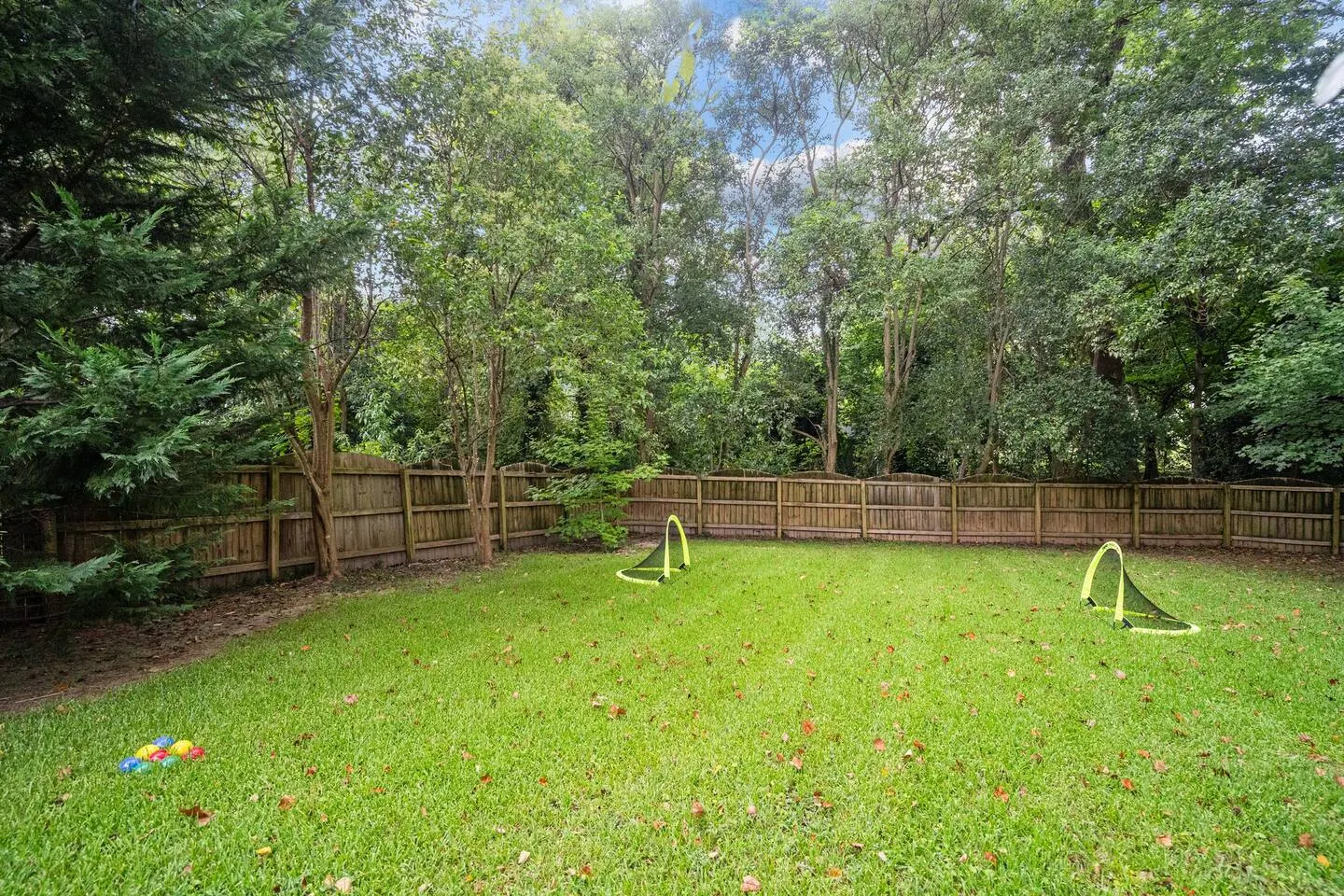 The 5 Points Retreat!~Pets~Fenced Yard~EV 10