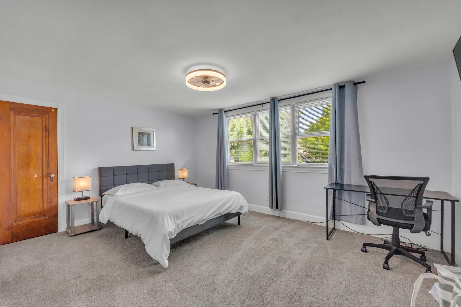 West Park Max 2 Occupants 2nd Floor 1 bedroom apt 3