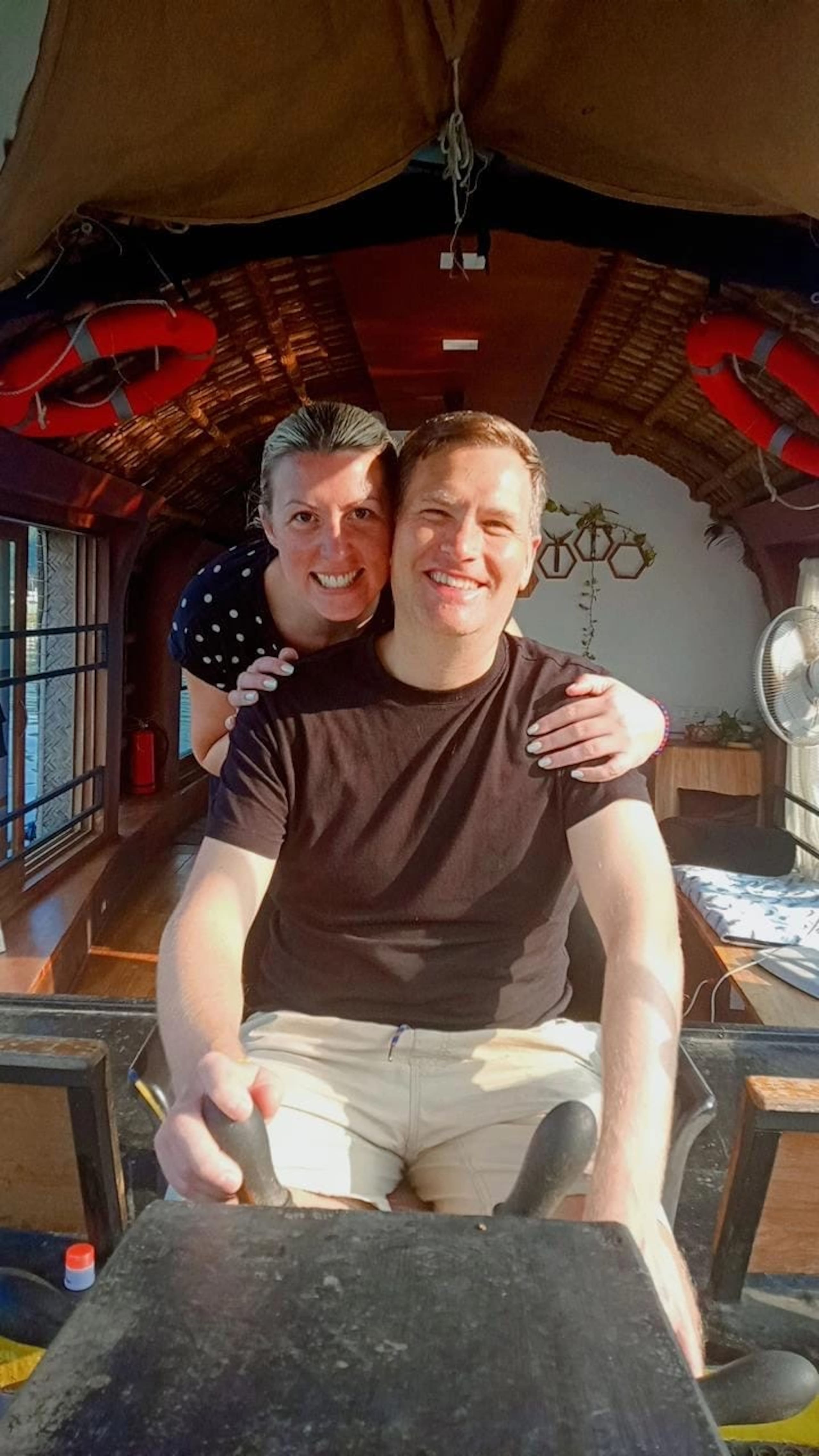 Single bedroom private houseboat for couples/solo 21