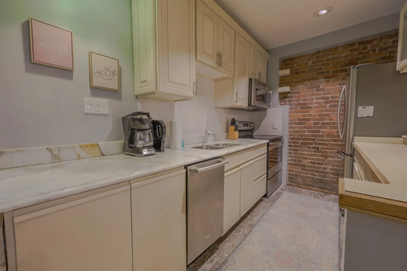Back Bay 2Bed 2Bath w/ Patio! 10