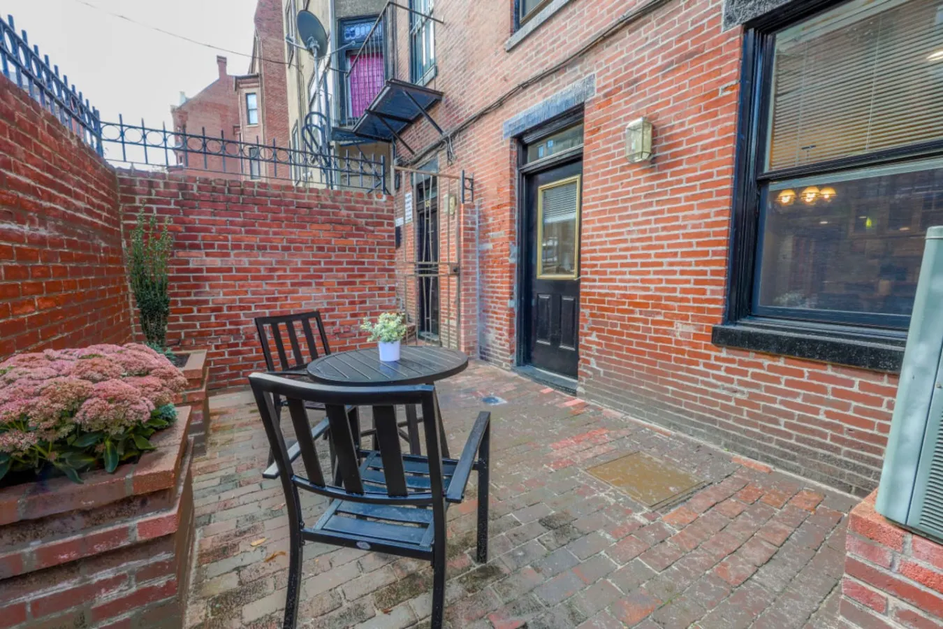 Back Bay 2Bed 2Bath w/ Patio! 11