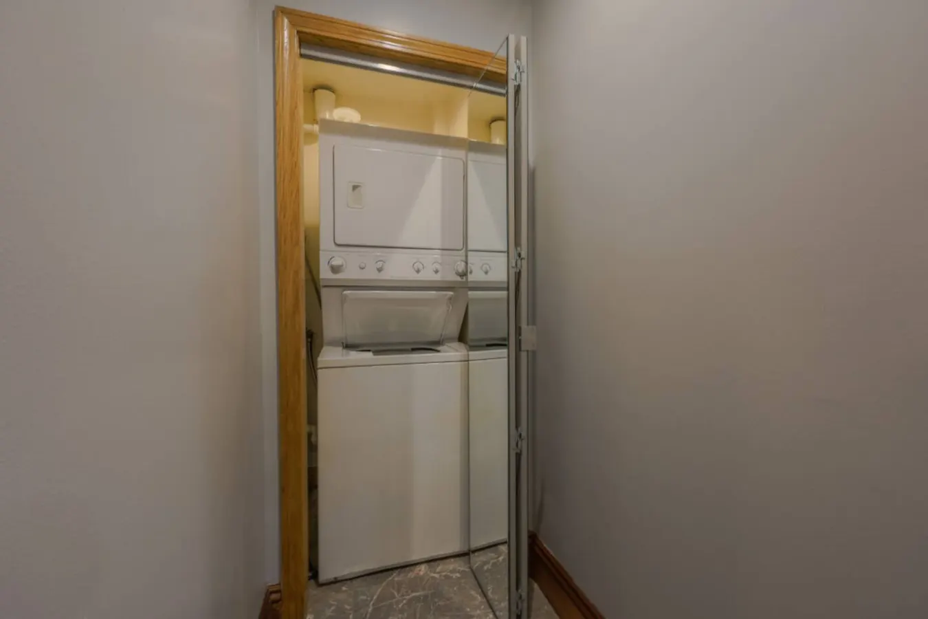 Back Bay 2Bed 2Bath w/ Patio! 6