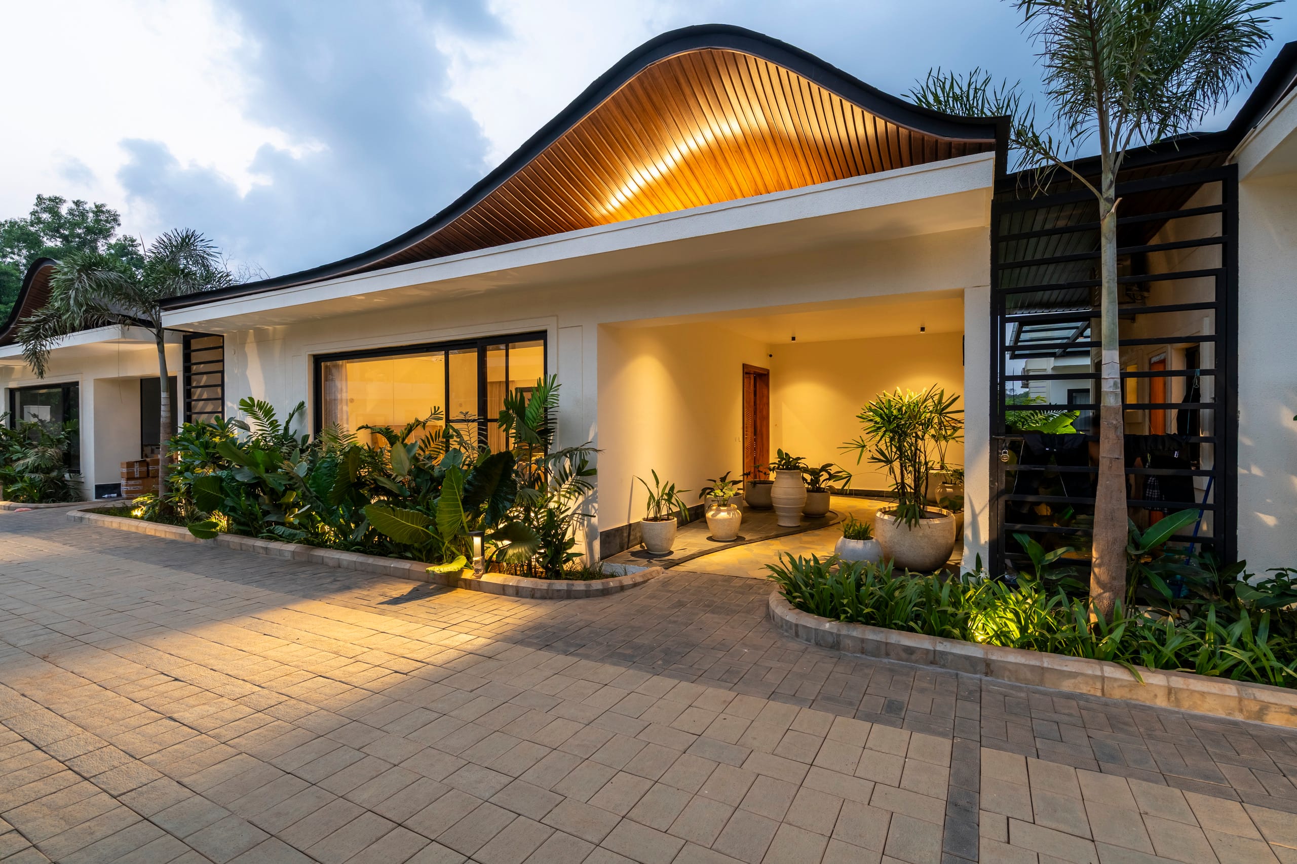 Staymaster Segara - 3BR Villa w/Pool & Pickleball — photo 2