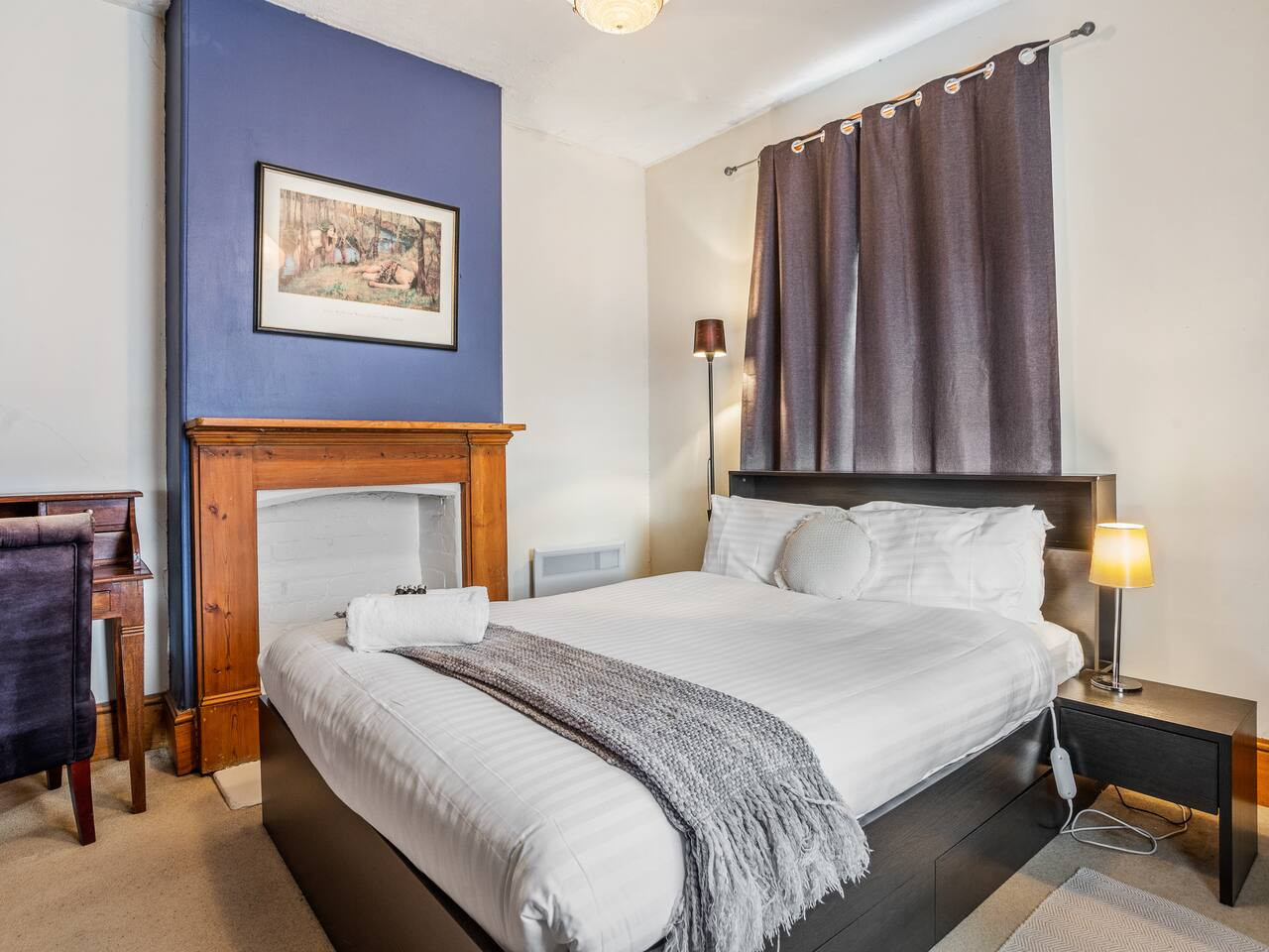 New Town Heritage Cottage, Parking, Sleeps 6 5
