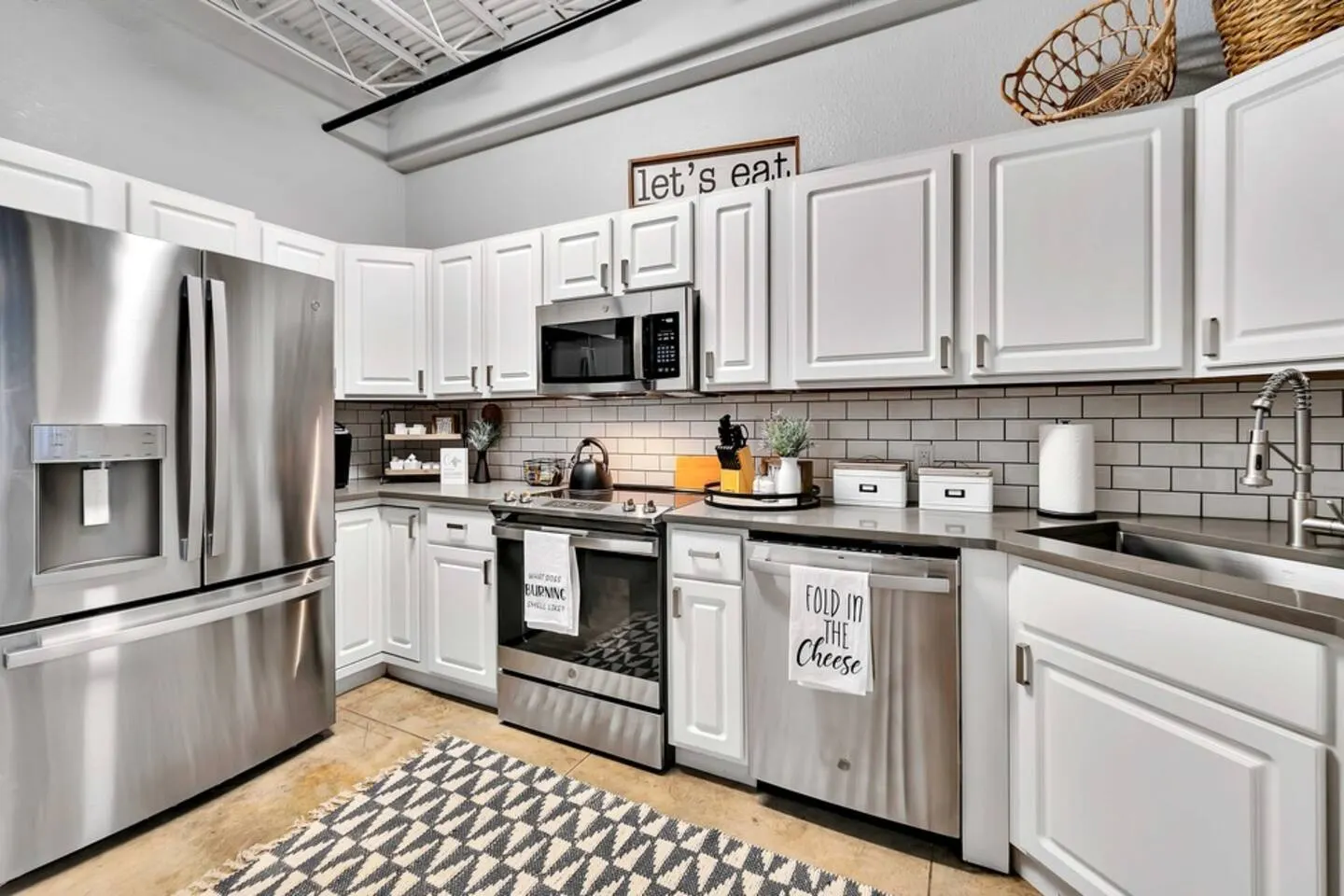 Silo Boho Bungalow - Downtown Waco 13
