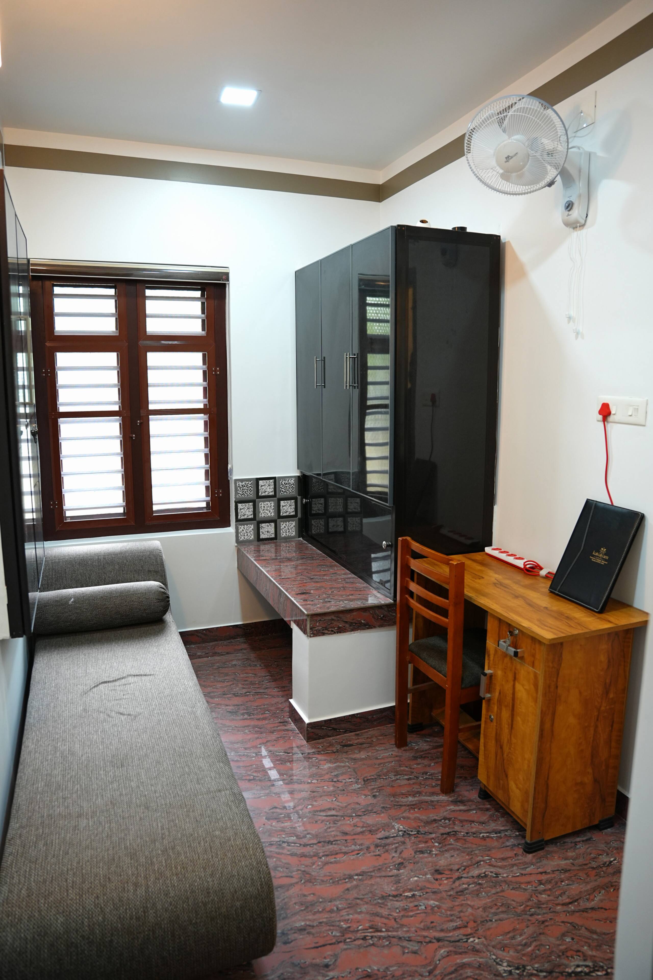 Deluxe Cottage with Breakfast at Kaivalyam 20