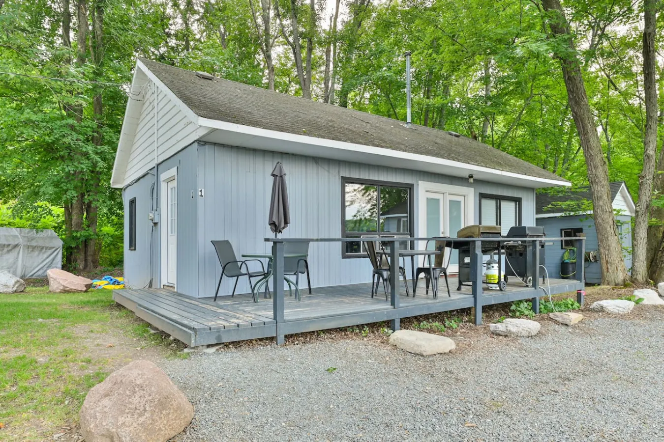 MLC-Waterfront 3BR Cabin on the Water 15