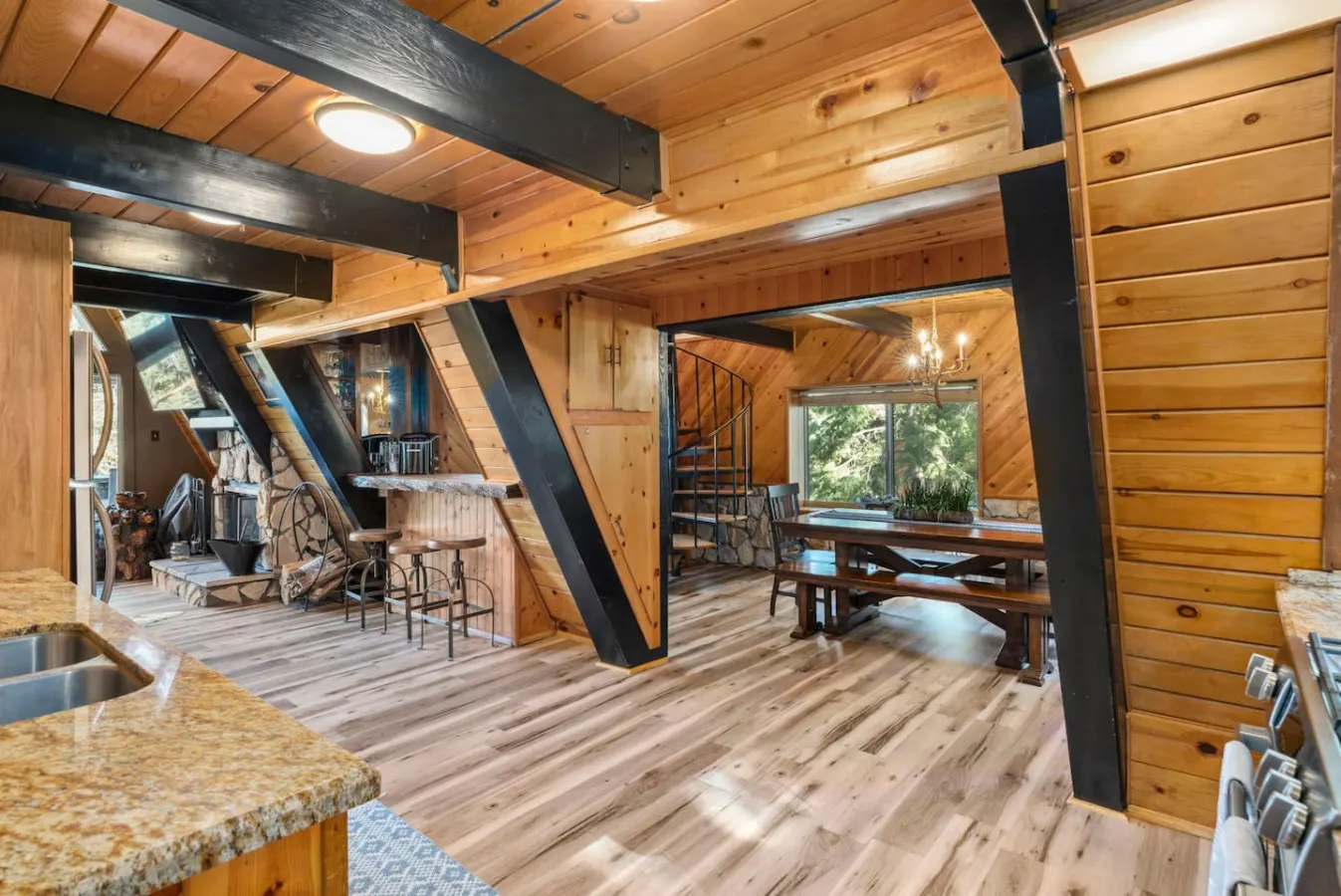 A Frame Slope Chalet Mountain Views and Hot Tub 9