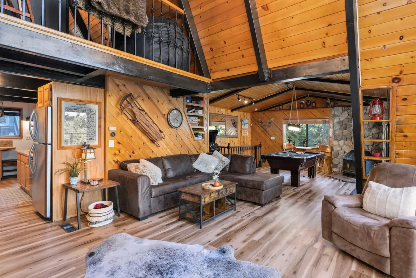 A Frame Slope Chalet Mountain Views and Hot Tub 12