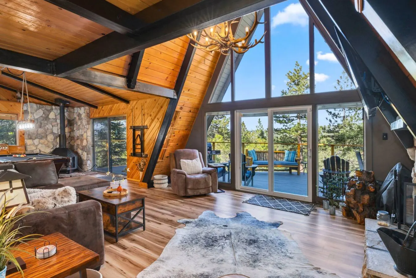A Frame Slope Chalet Mountain Views and Hot Tub 13