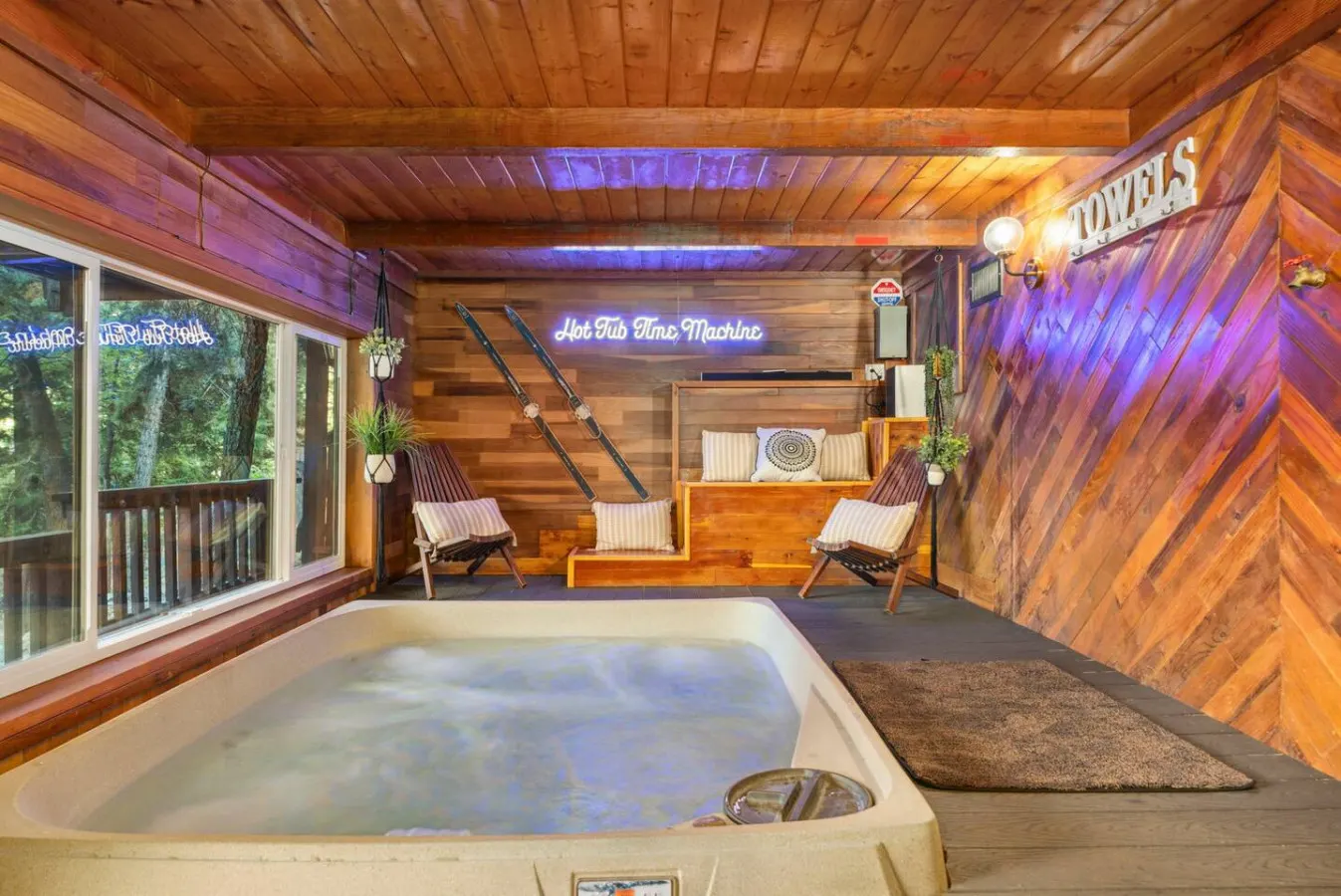 A Frame Slope Chalet |Mountain Views and Hot Tub — photo 3