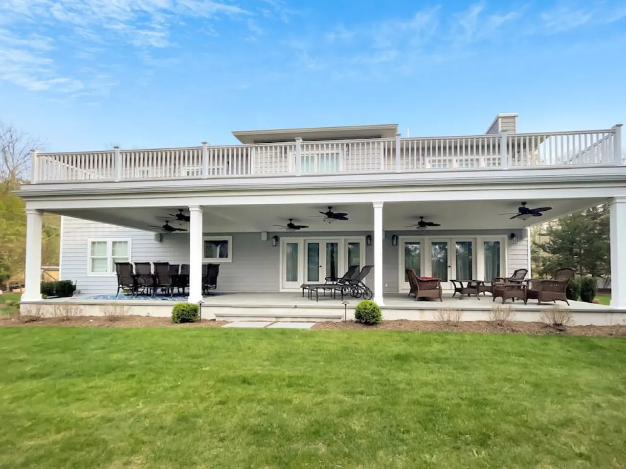 New Construction Modern Luxury Retreat w 6 Beds 2