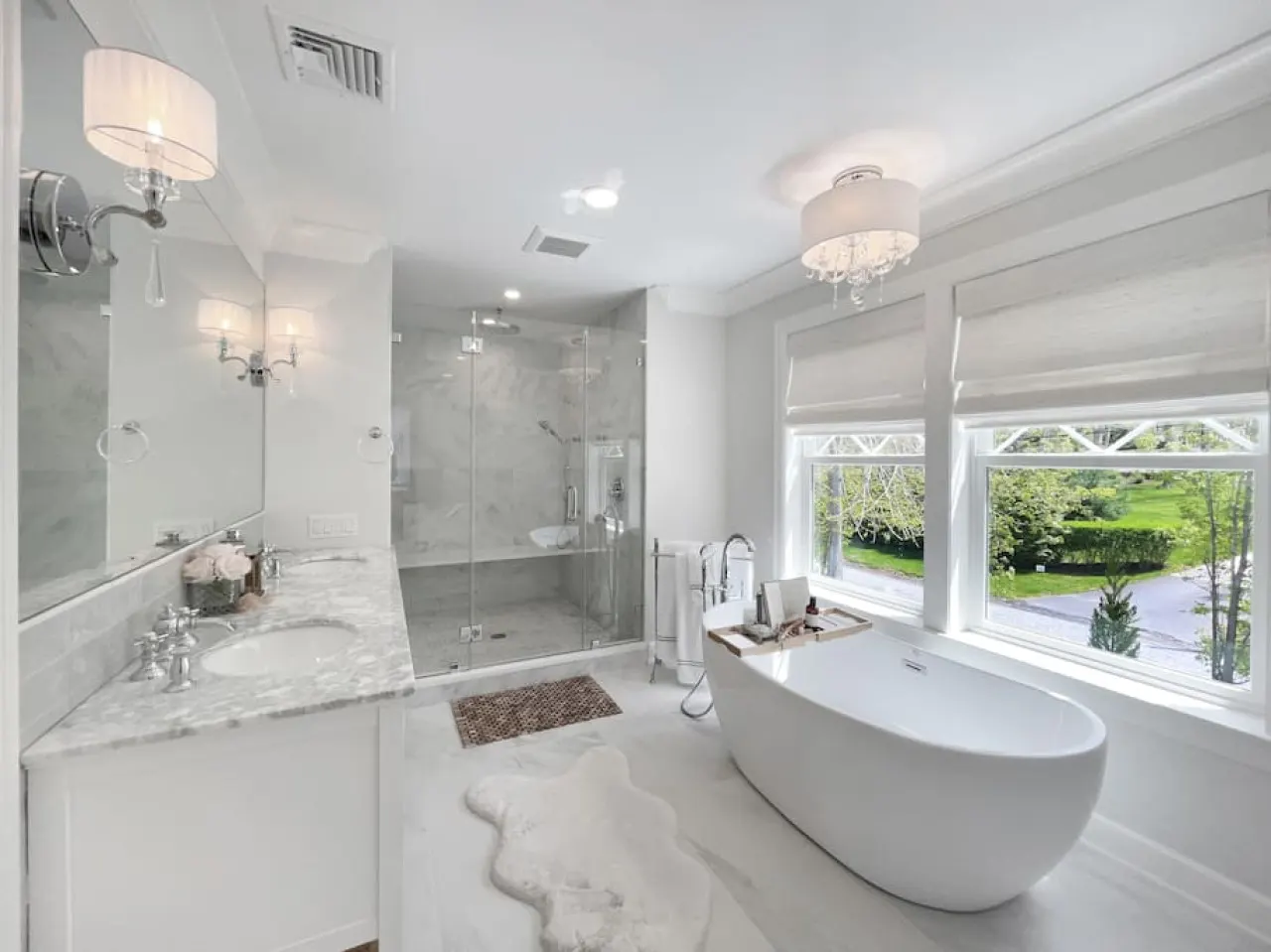 New Construction Modern Luxury Retreat w 6 Beds 10