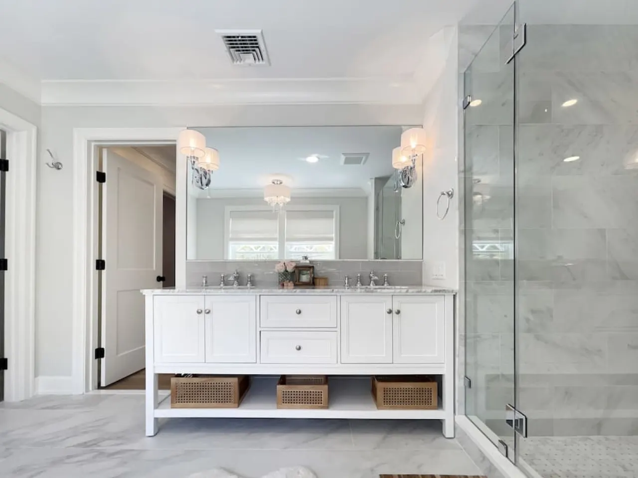 New Construction Modern Luxury Retreat w 6 Beds 16