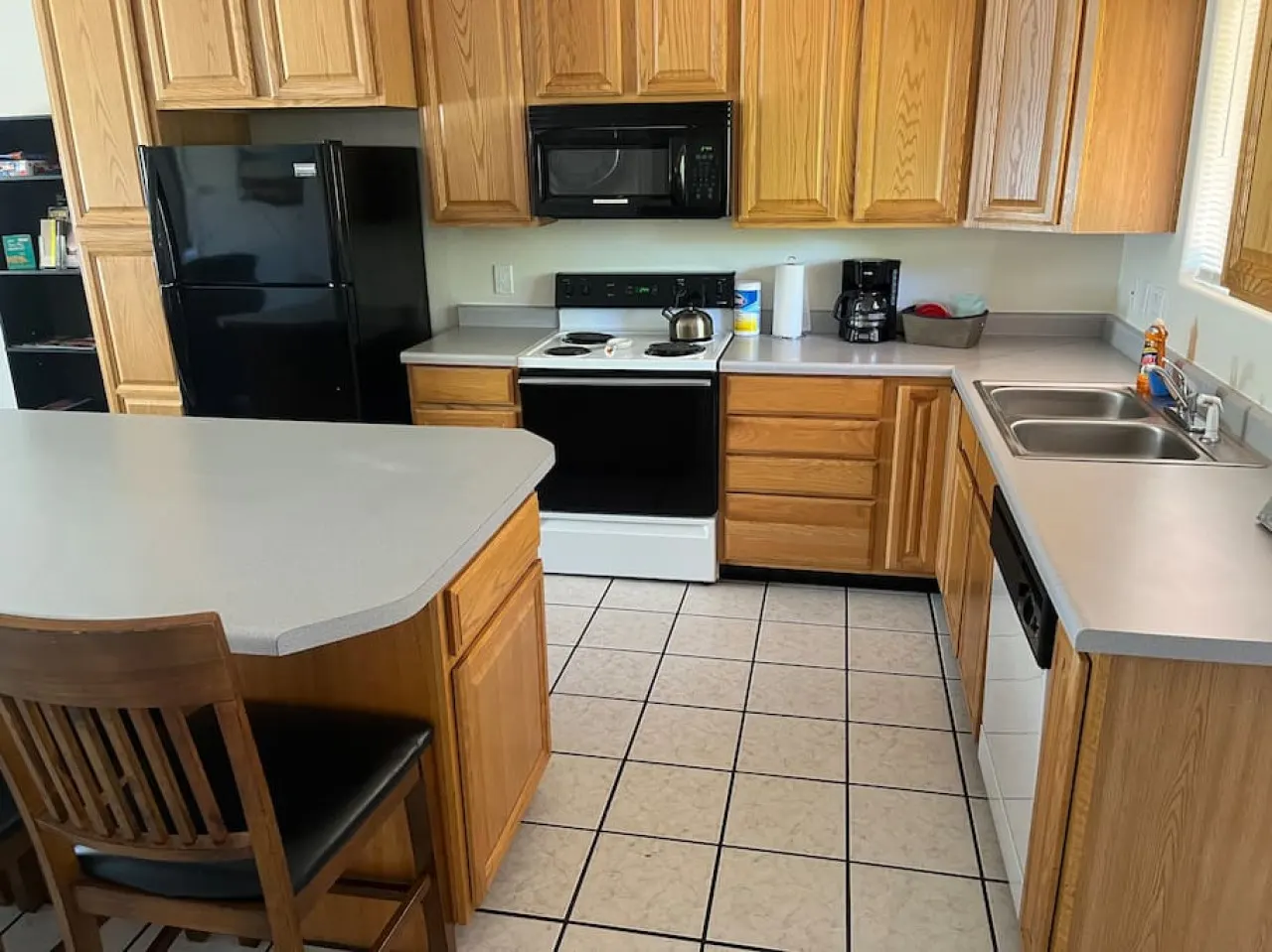 4251 · The Great Escape - 2 bedroom 2 bath — photo 3