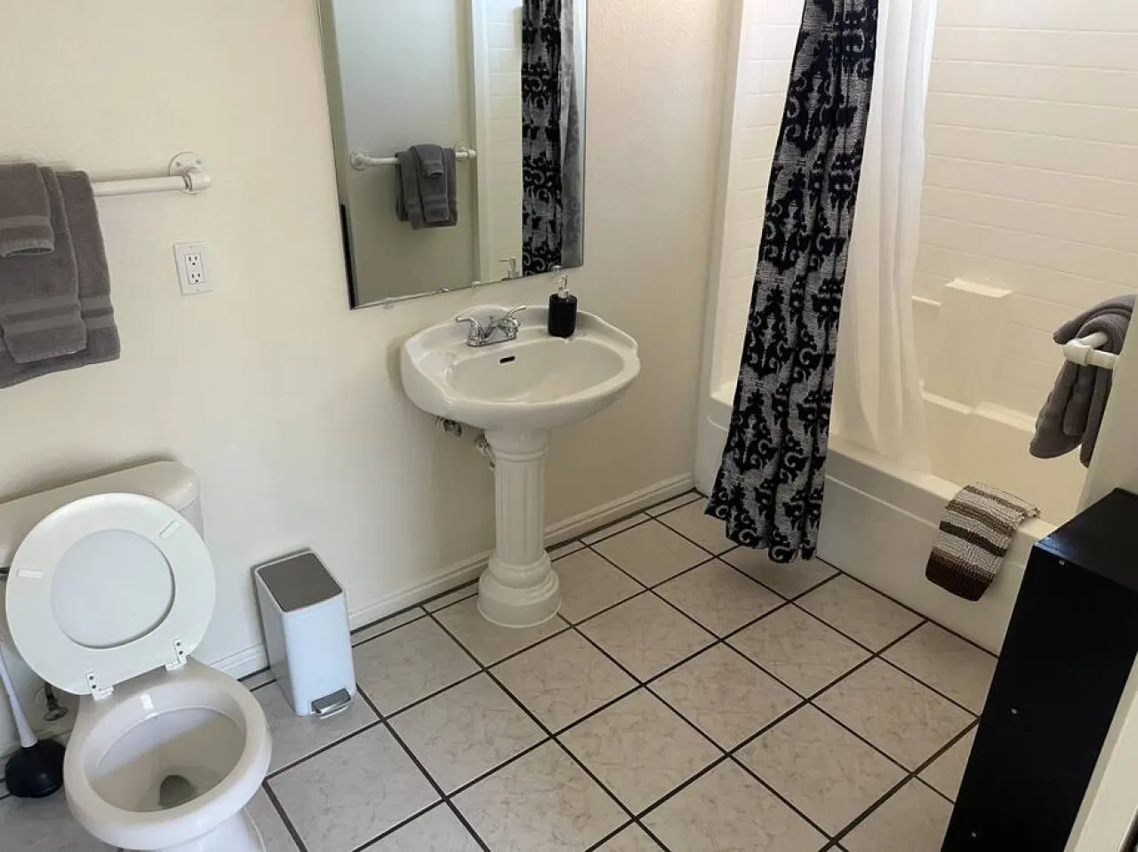 4251 · The Great Escape - 2 bedroom 2 bath — photo 4