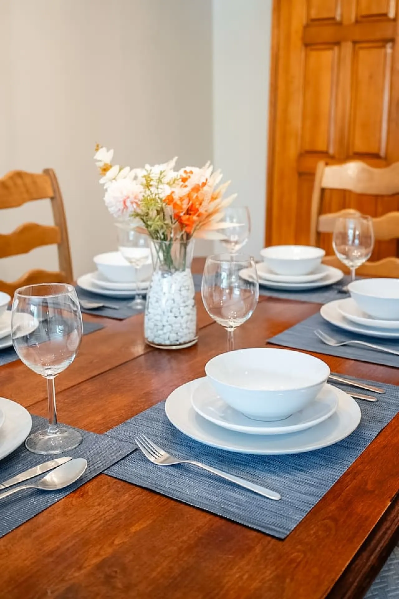 Beautiful Family-Friendly 3BR House W/ Parking 10