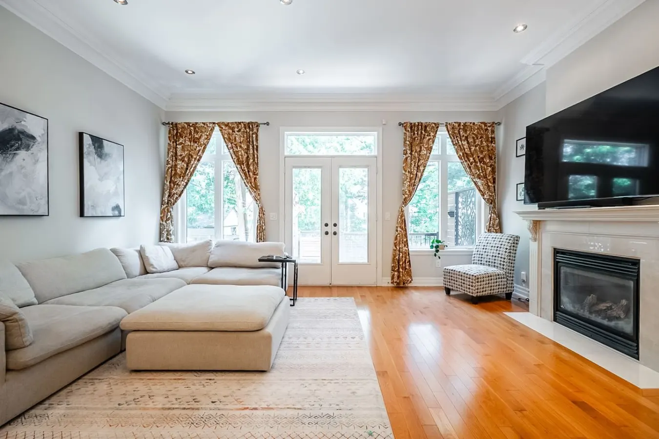 Beautiful Family-Friendly 3BR House W/ Parking 19
