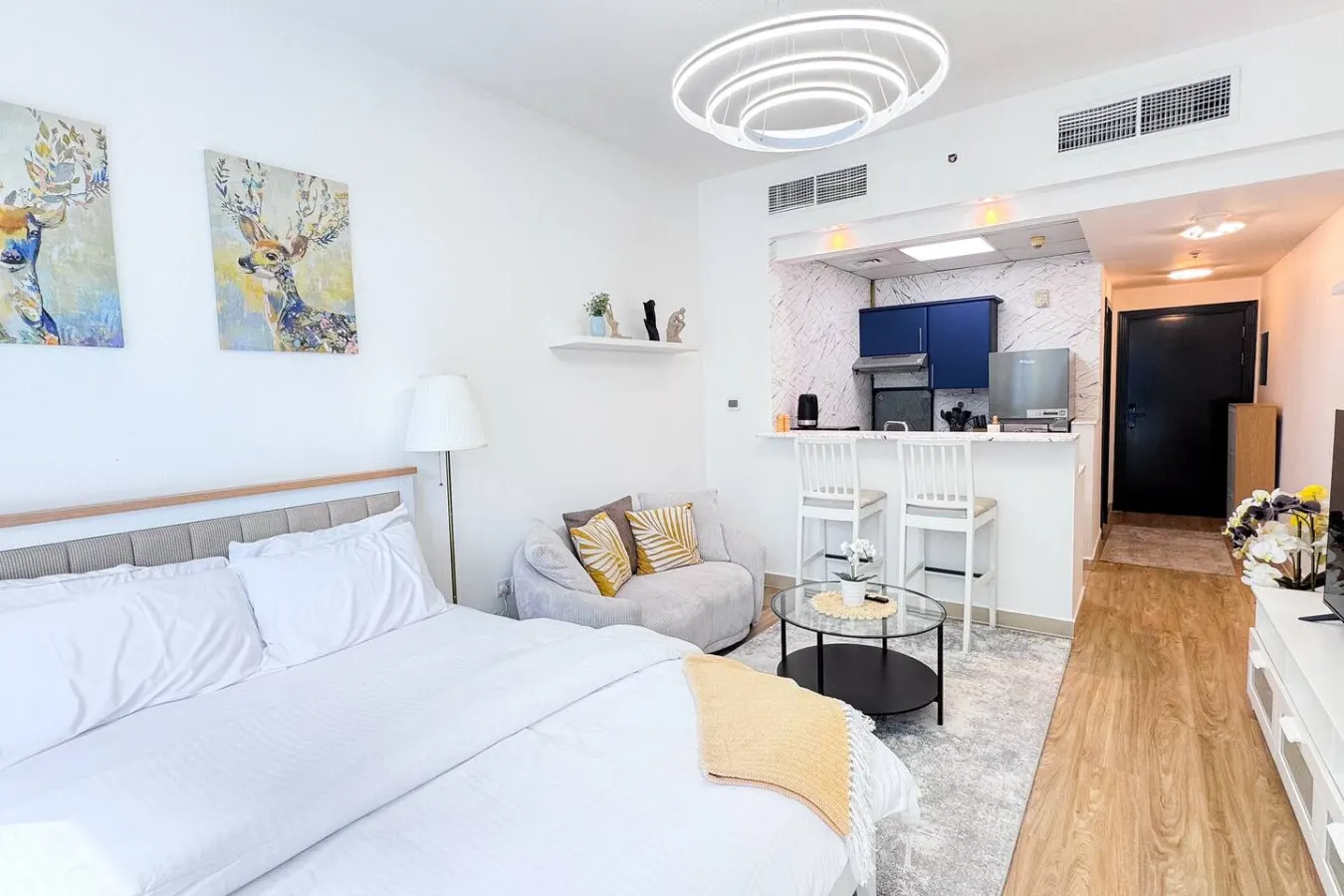 Dubai Marina - Modern Designed - Gorgeous Studio 8