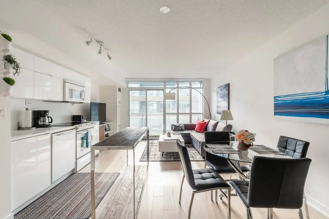 Bright Modern 1BR Walk Everywhere Sleeps 4 9