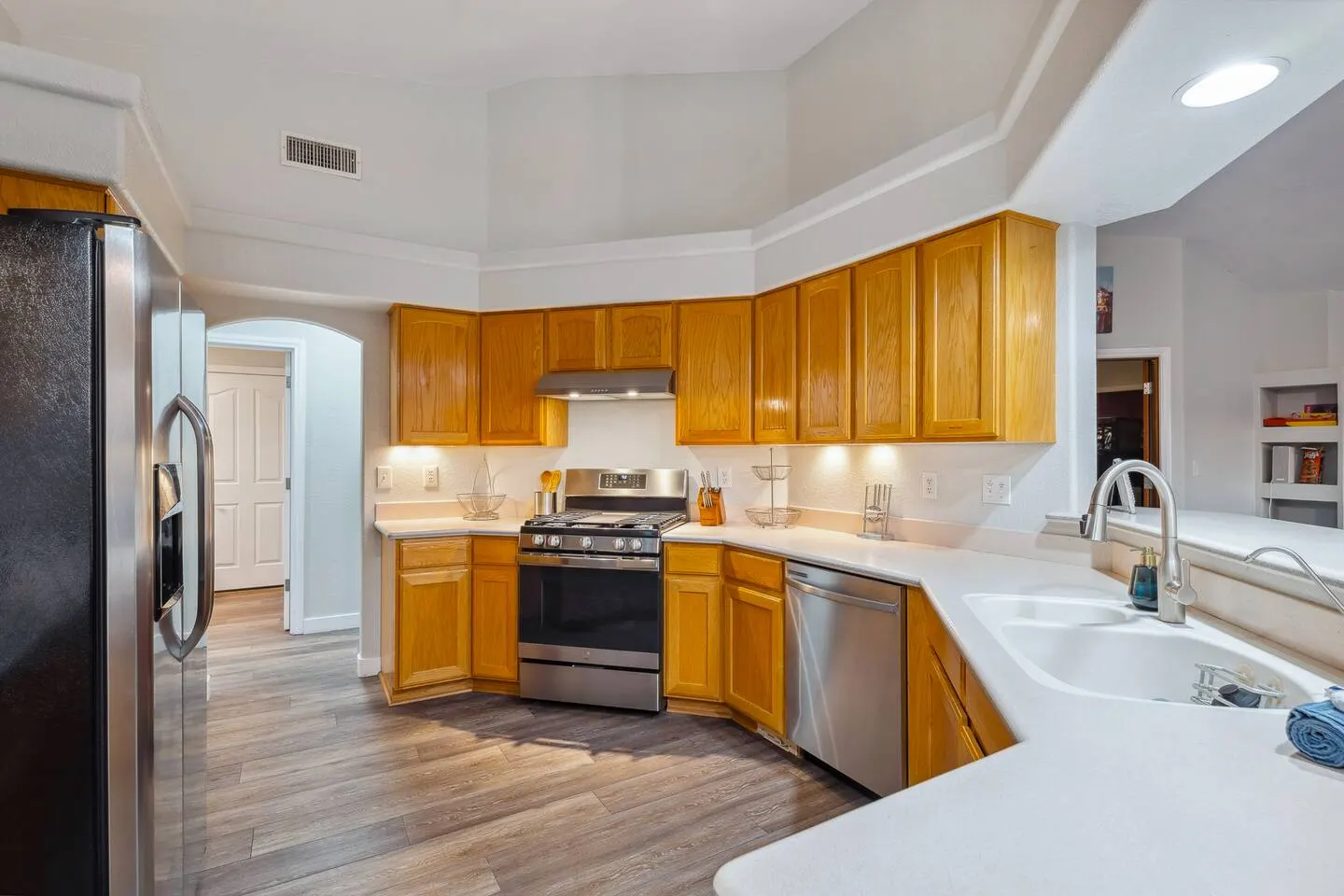 Epic Mid-Century Sleeps 12 Pool Views 18