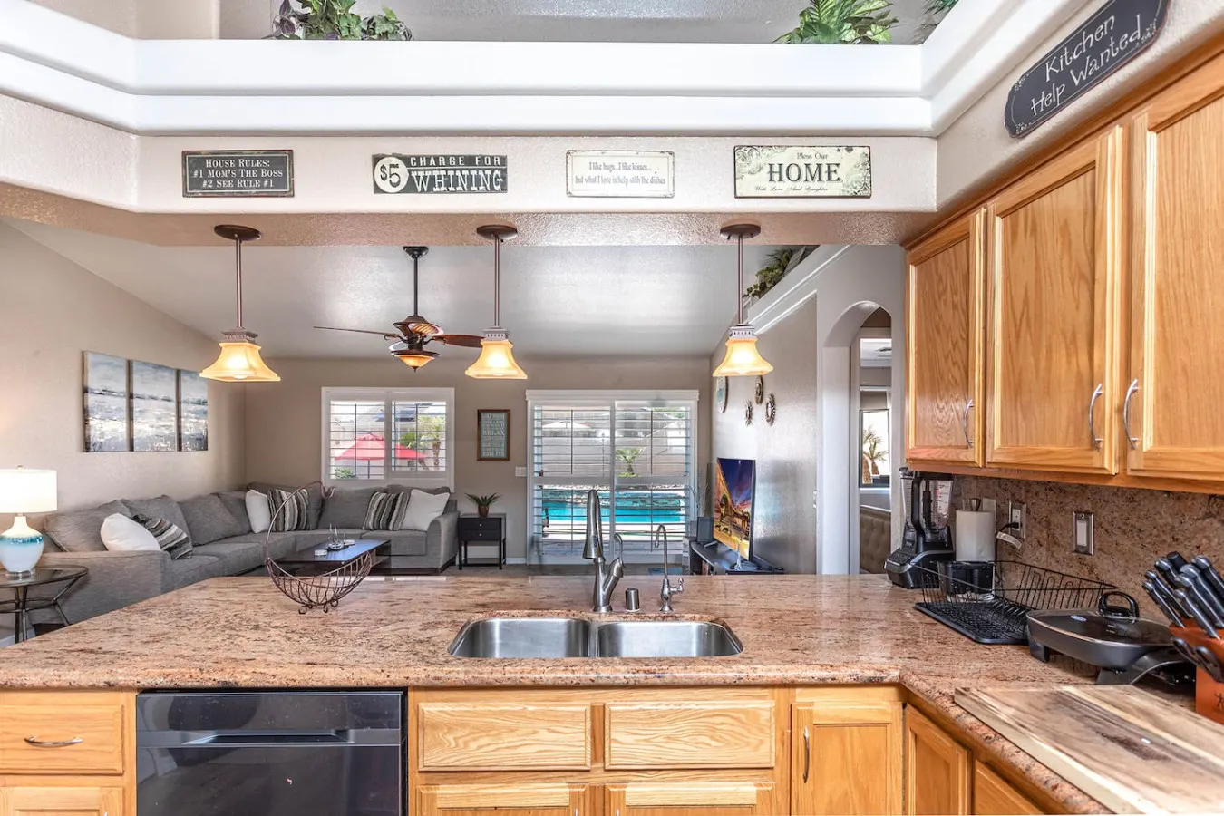 Havasu Tropics - Pool, Spa, Game Room, Sleeps14 9