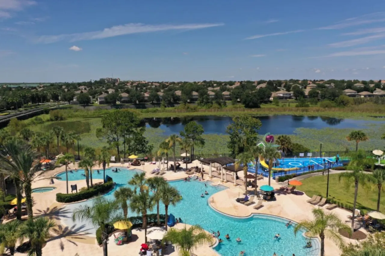 Stylish & Family-Friendly 3-Bedroom Condo Near Disney with Resort Amenities 2