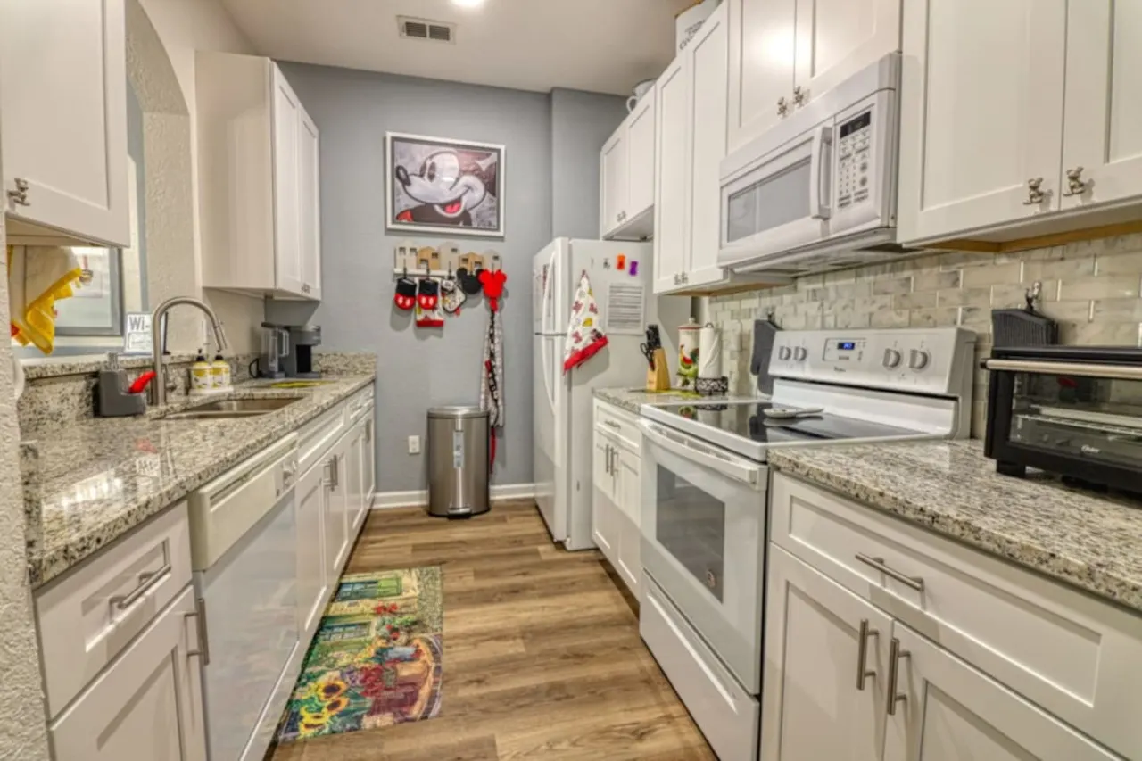 Stylish & Family-Friendly 3-Bedroom Condo Near Disney with Resort Amenities 12