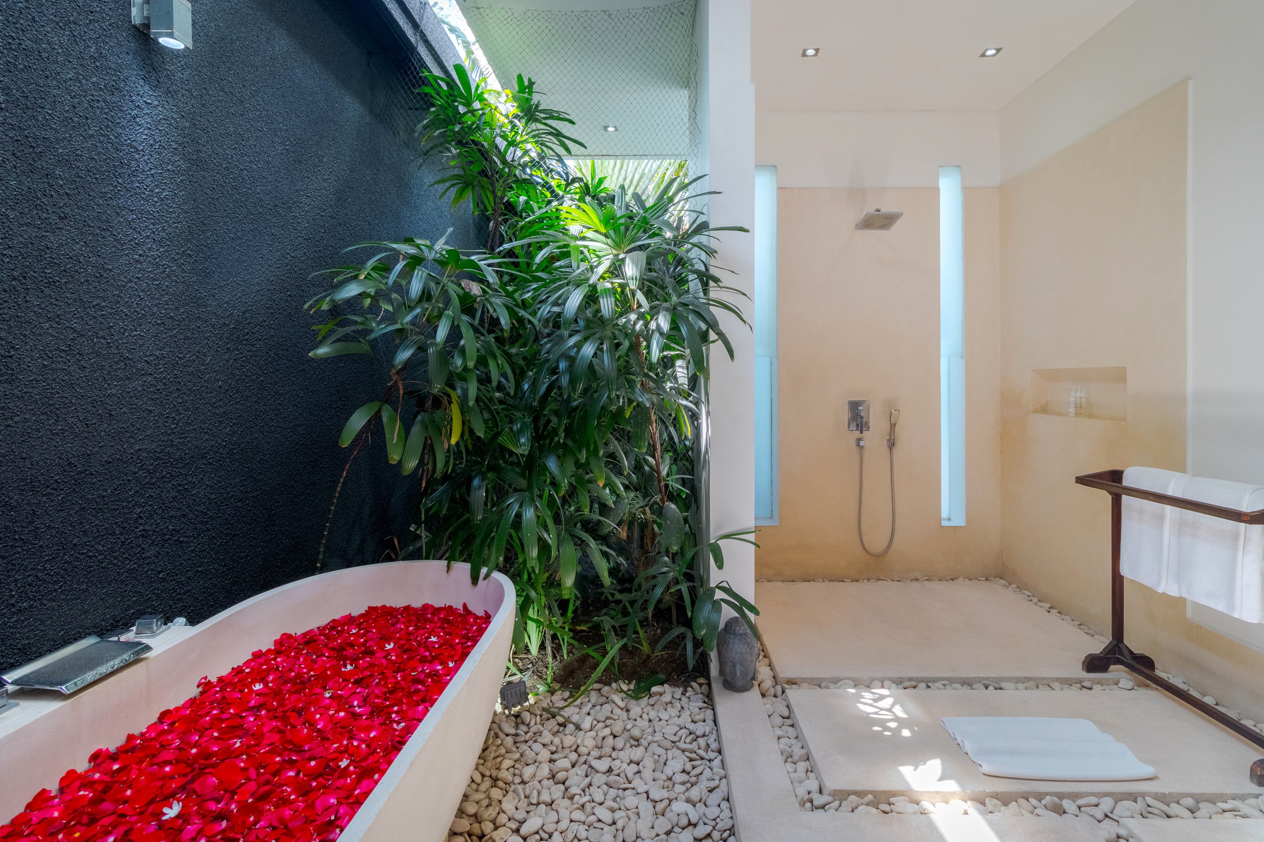 Gorgeous Tropical 3 Bed Pool Villa, 24hr Security 33