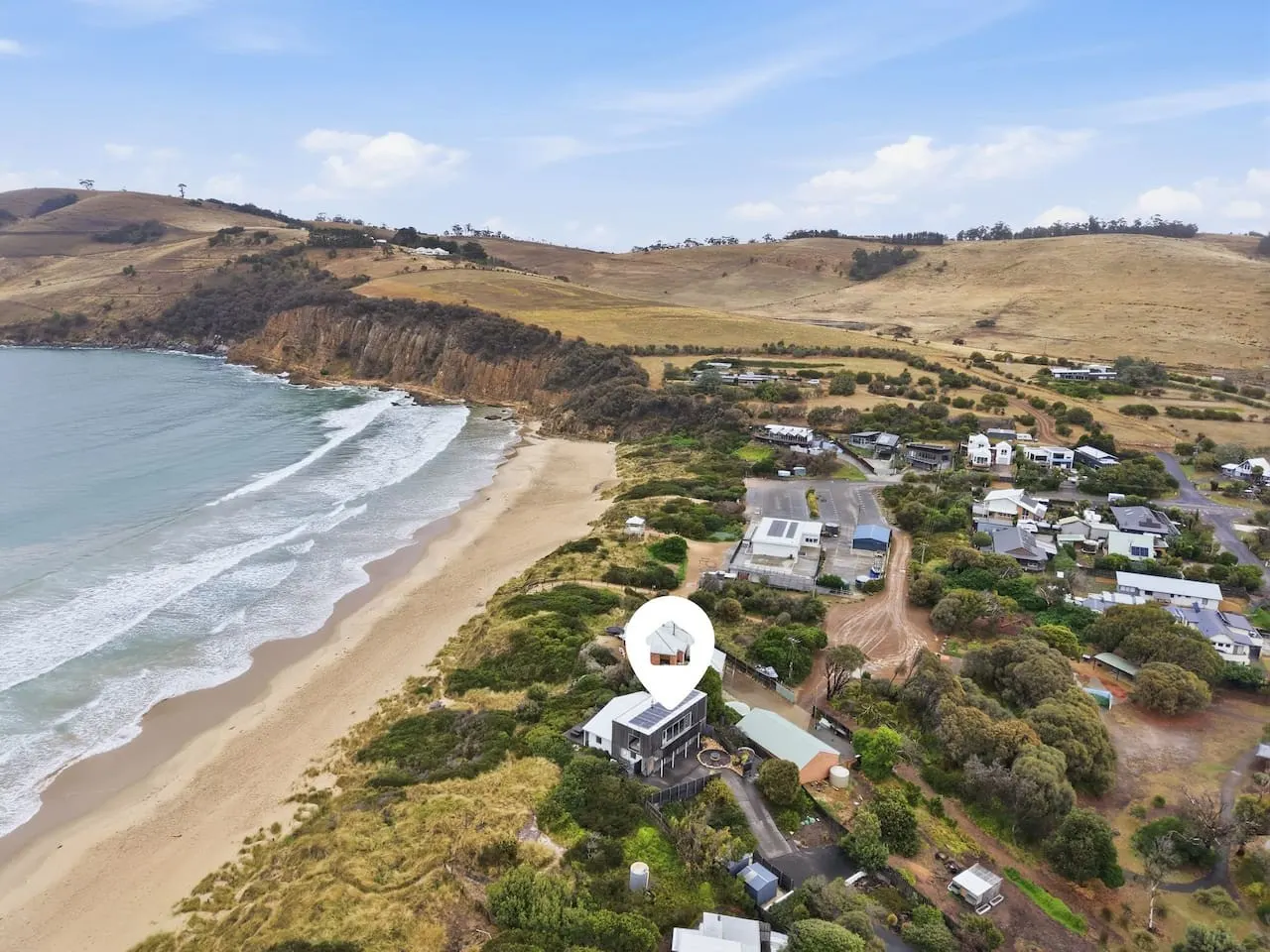 Beachfront Escape in Clifton 14