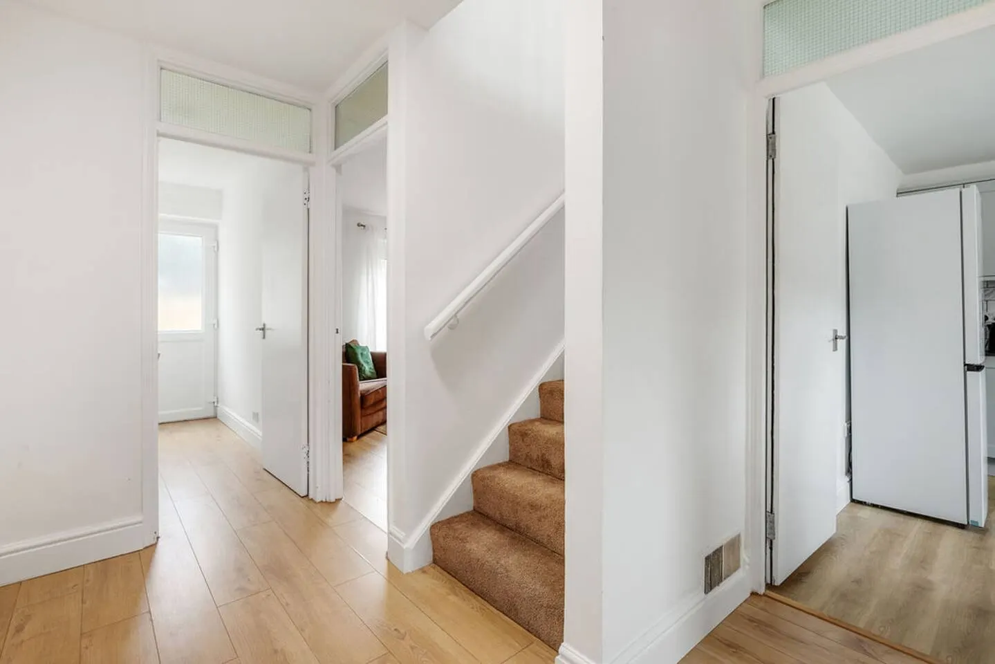 Spacious East London House With Parking 13