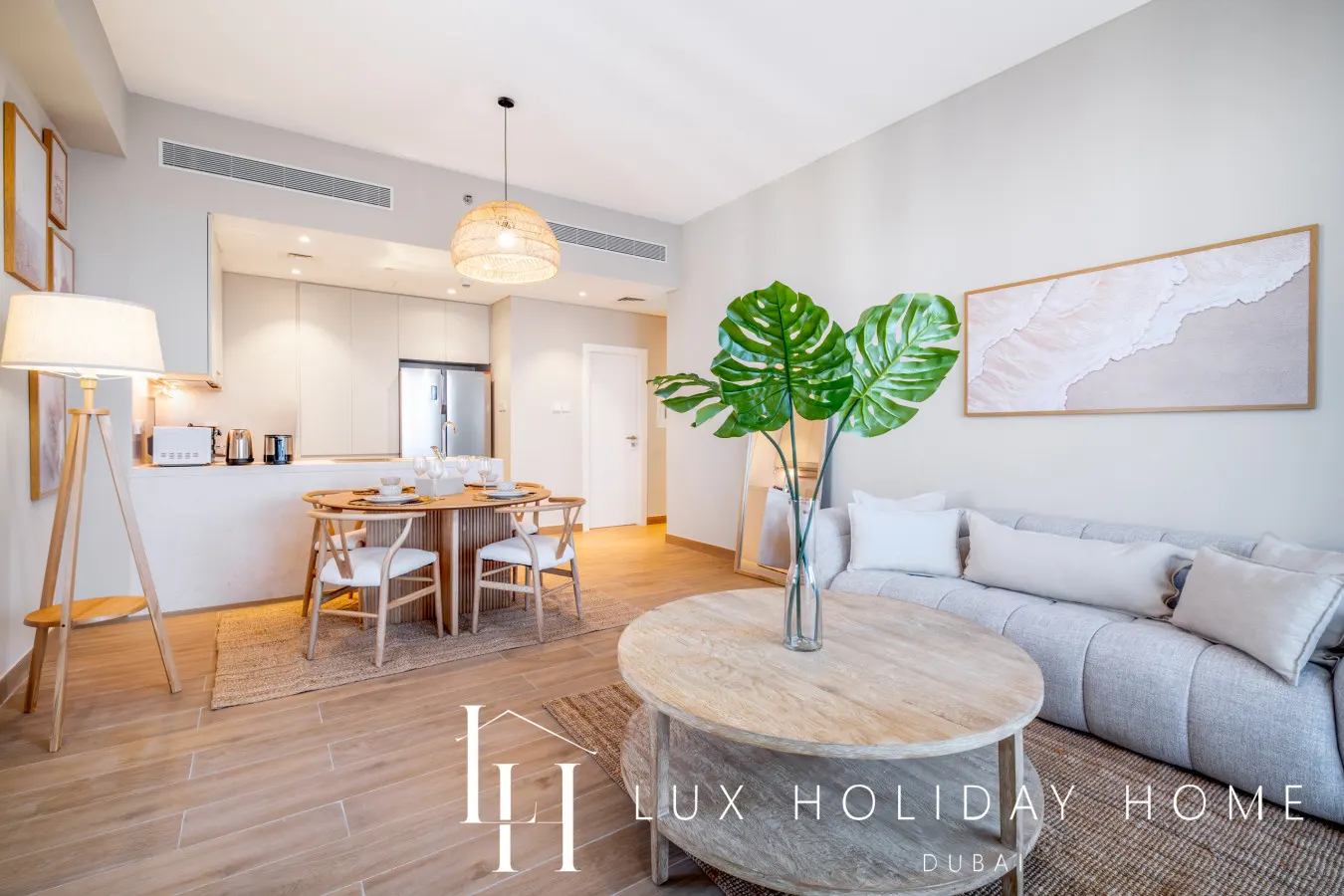LUX The La Mer Infinity View - Luxury Boho Suite 1 9