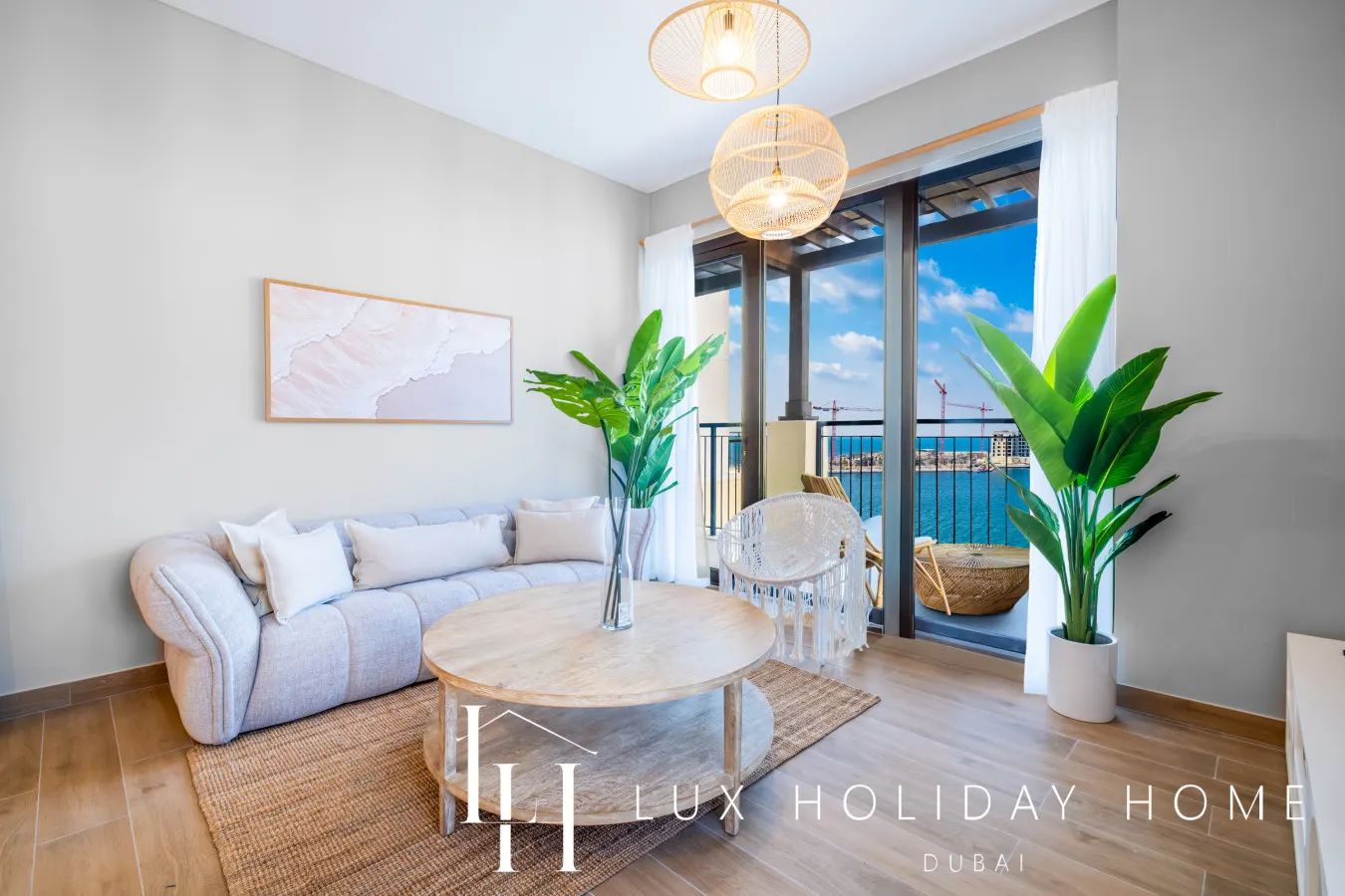 LUX | The La Mer Infinity View - Luxury Boho Suite 1 — photo 3