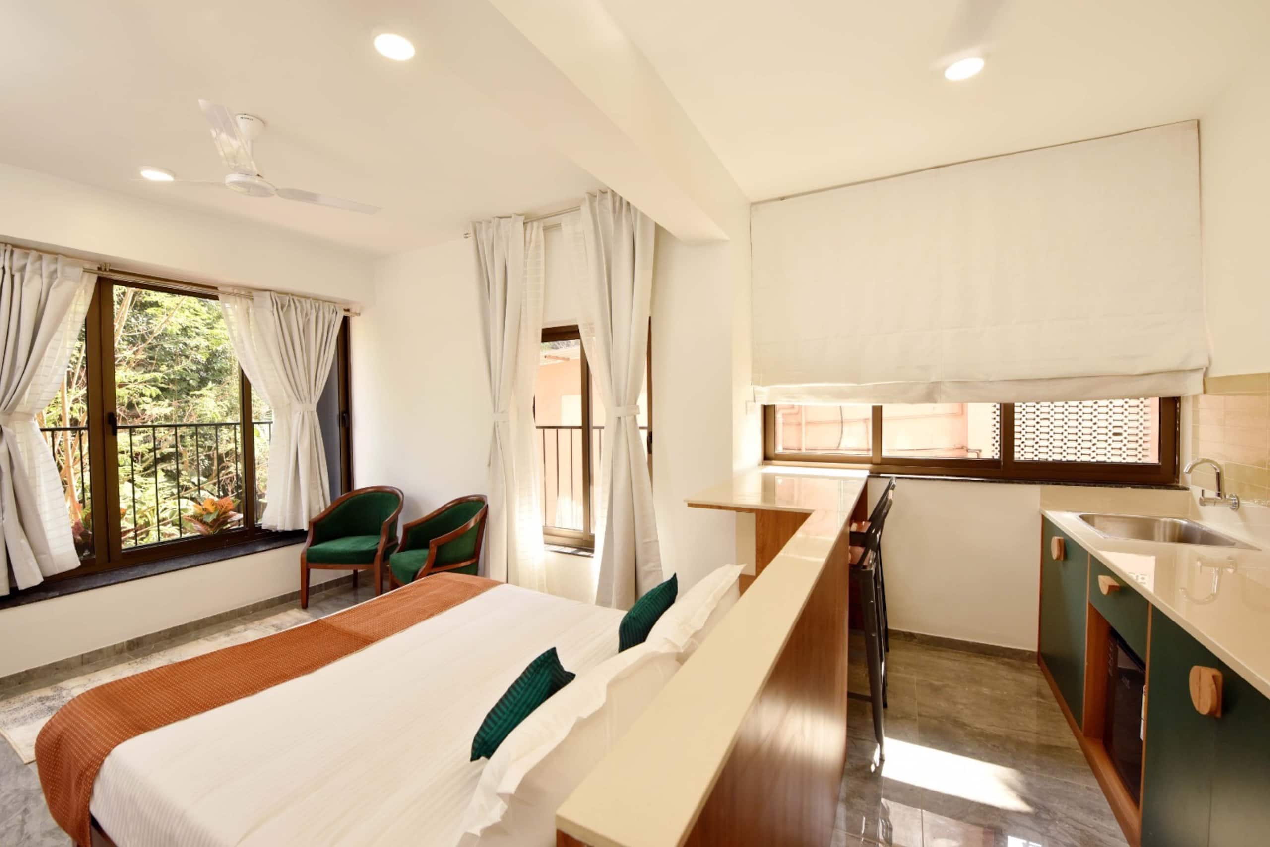Sol Studio with Free Breakfast in North Goa 2