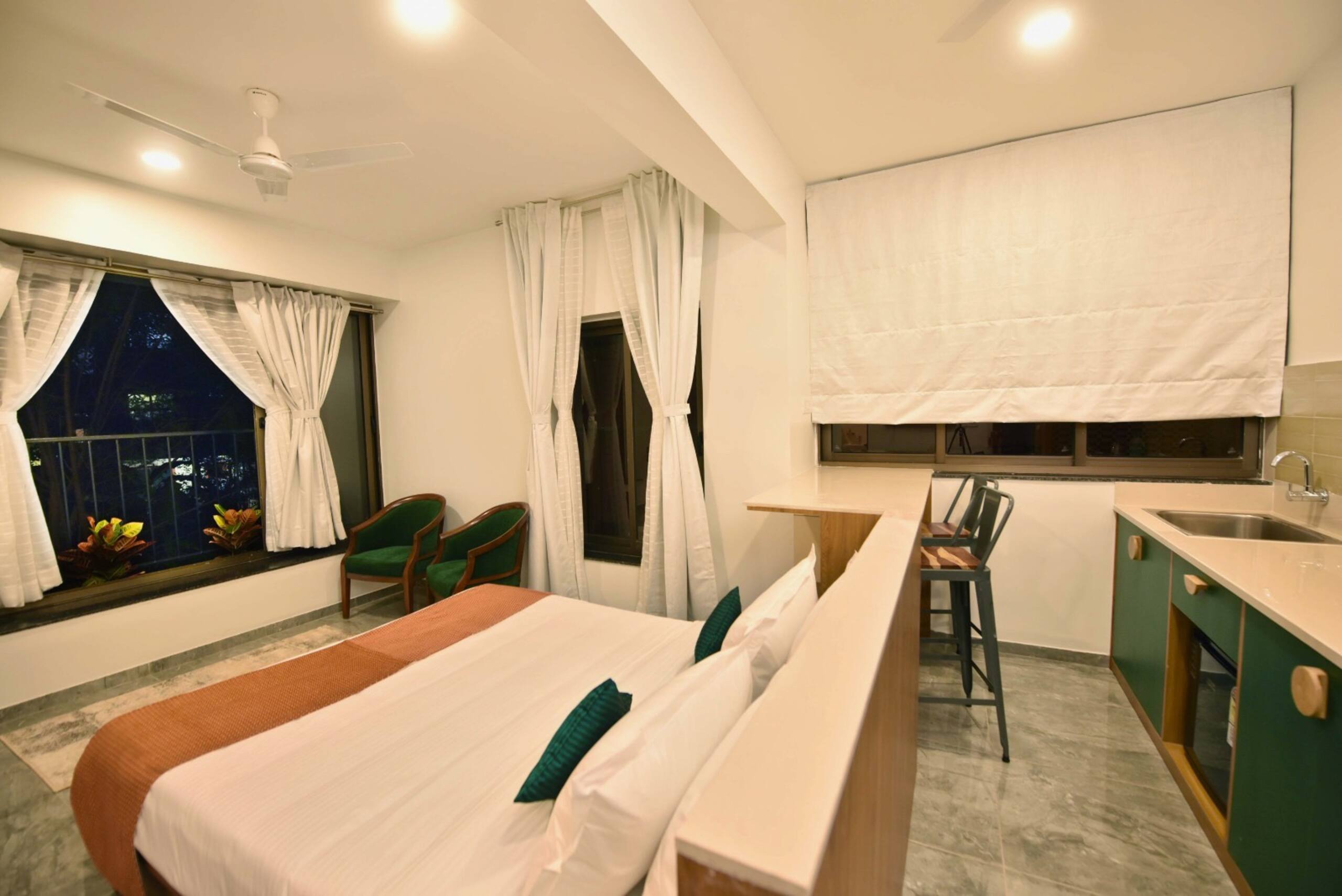 Sol Studio with Free Breakfast in North Goa 4