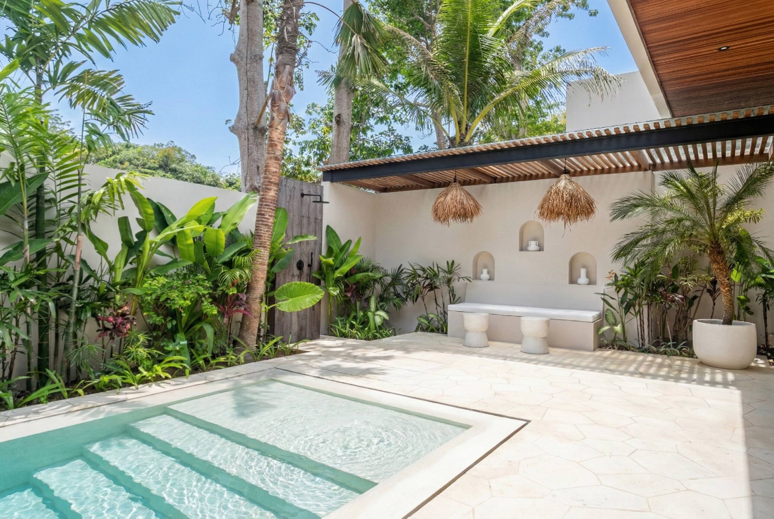 The Young Villas: Luxury 2 Br Villa in Bingin — photo 2