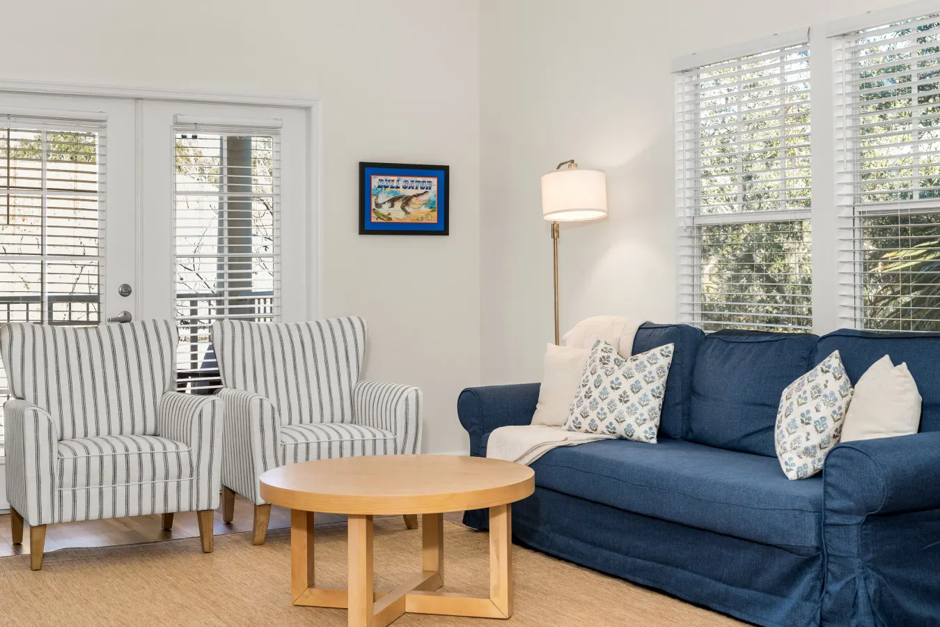Haile Village 2BR Condo King Bed, Pool + Gym, Near UF 6