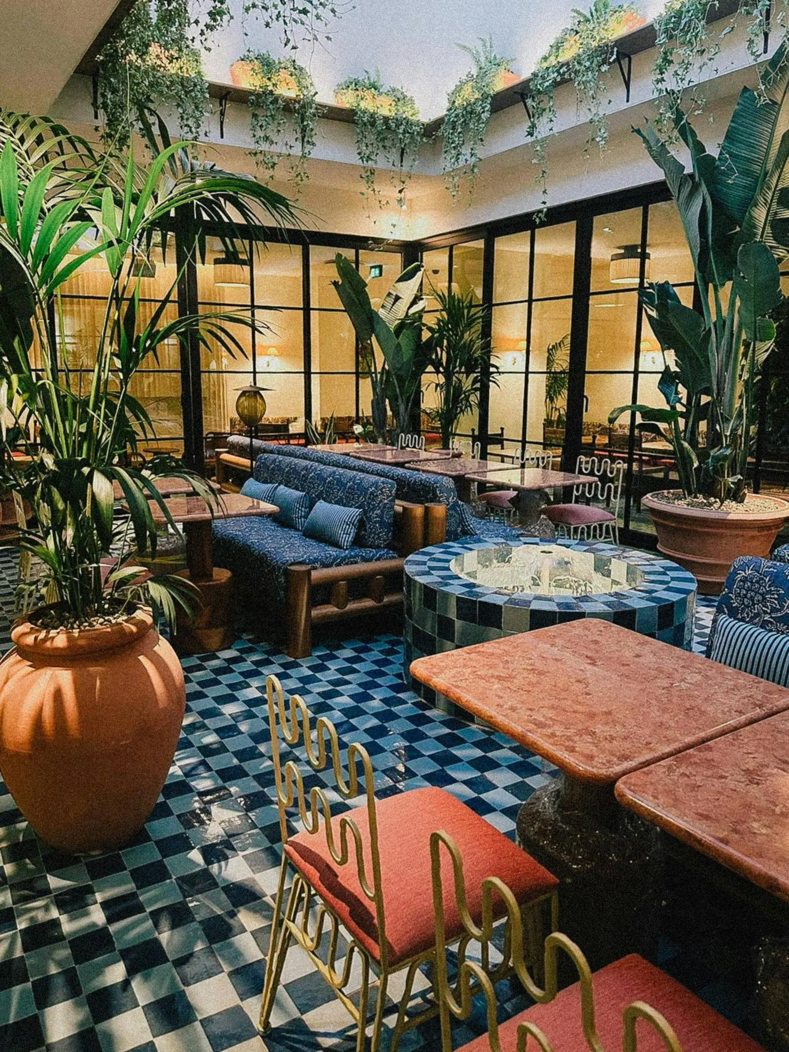 Wilde Lisbon, Essential studio 8