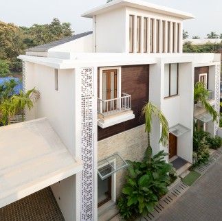 Luxury 3BHK Pvt Pool Villa in Arpora • Lift • Gym 8