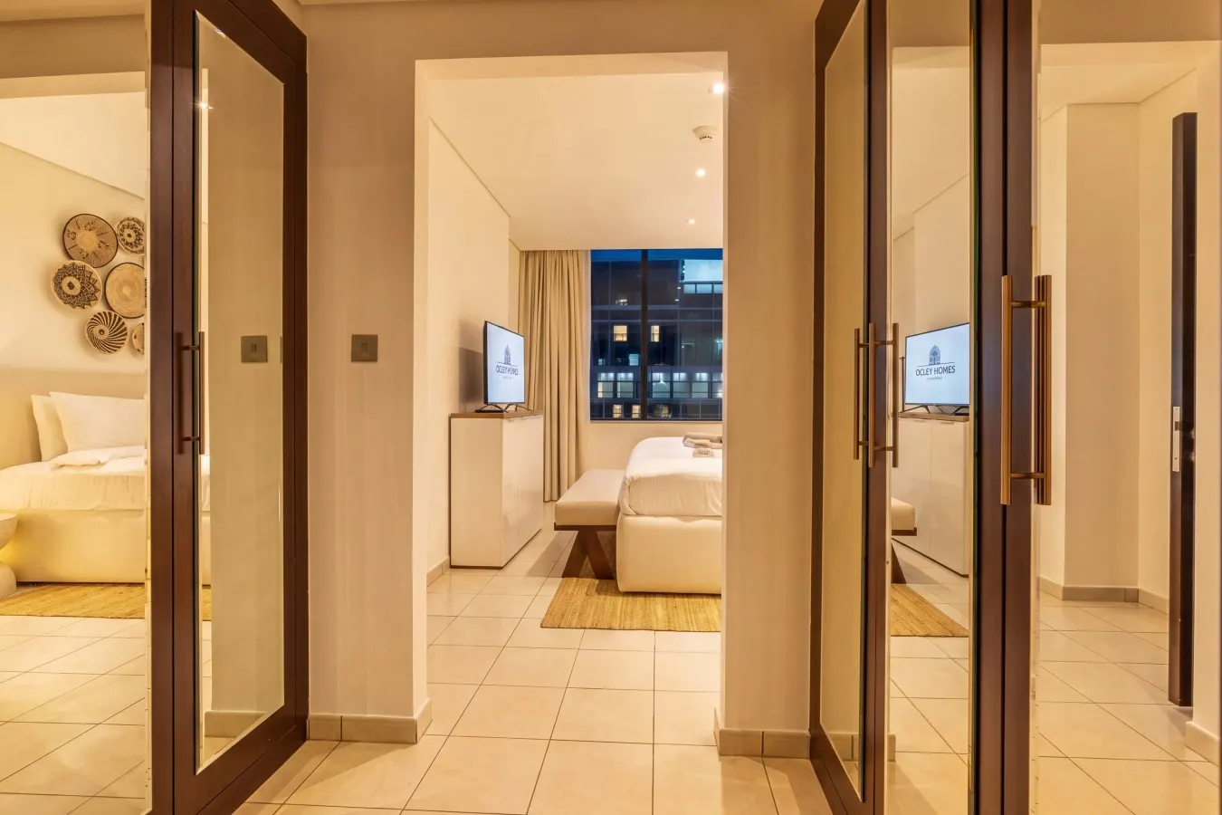 Spacious Modern Home in the heart of DIFC 12
