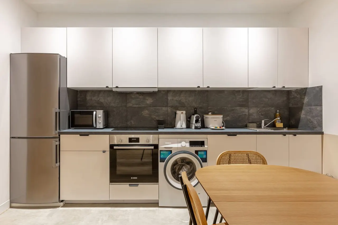 Appart 6Pers#3 Bedrooms#2 Bathrooms#Paris 19 — photo 3