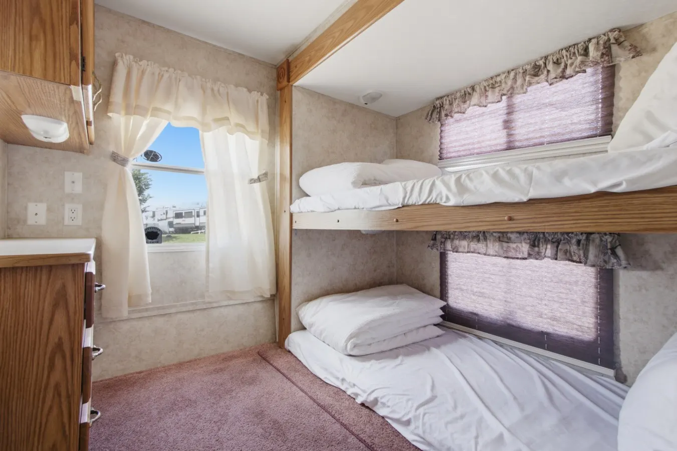 Cougar Lakeside RV Retreat with Cozy Interior 6