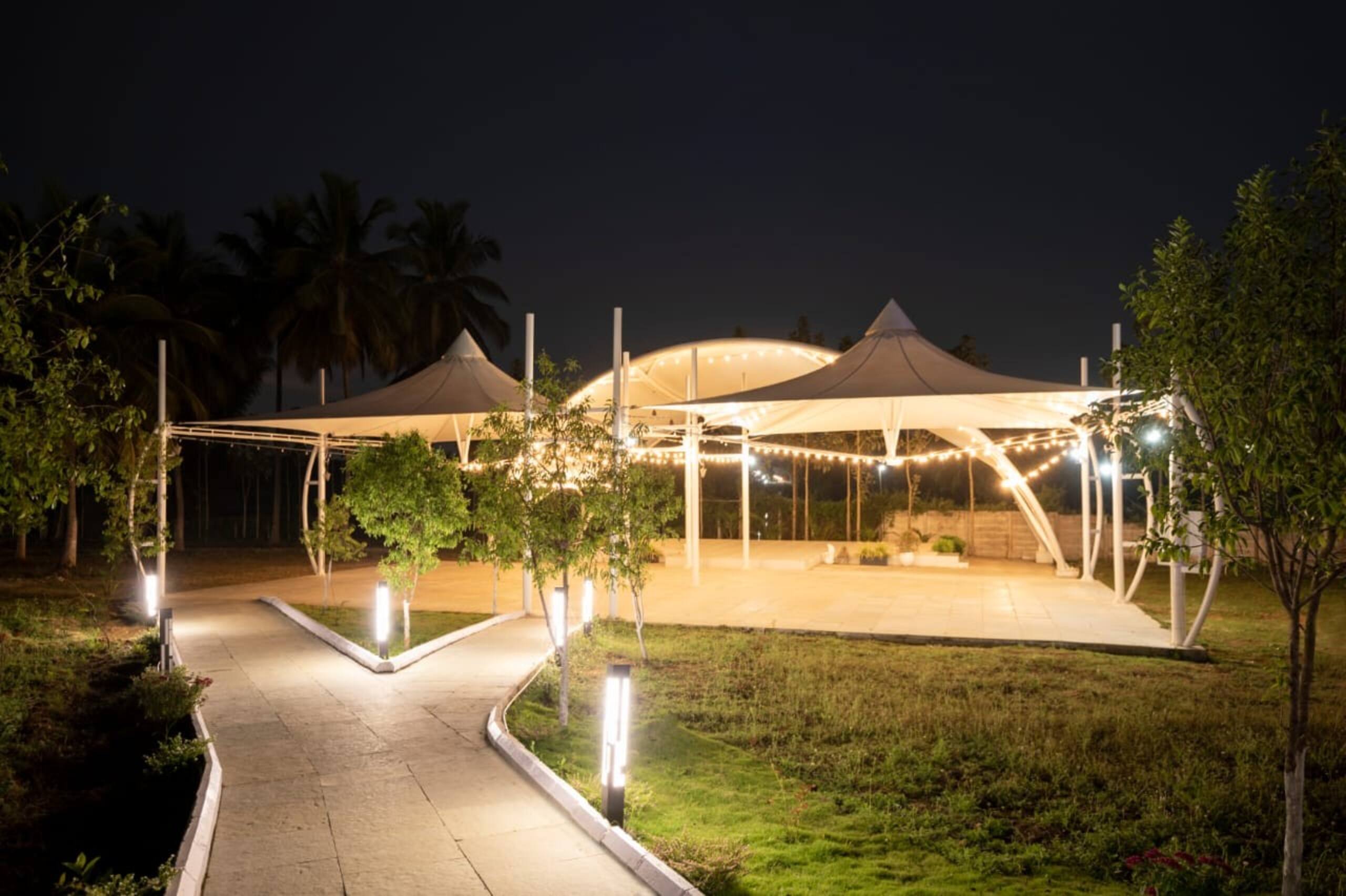 Encanto Village Resort Lake side, Mysore 19