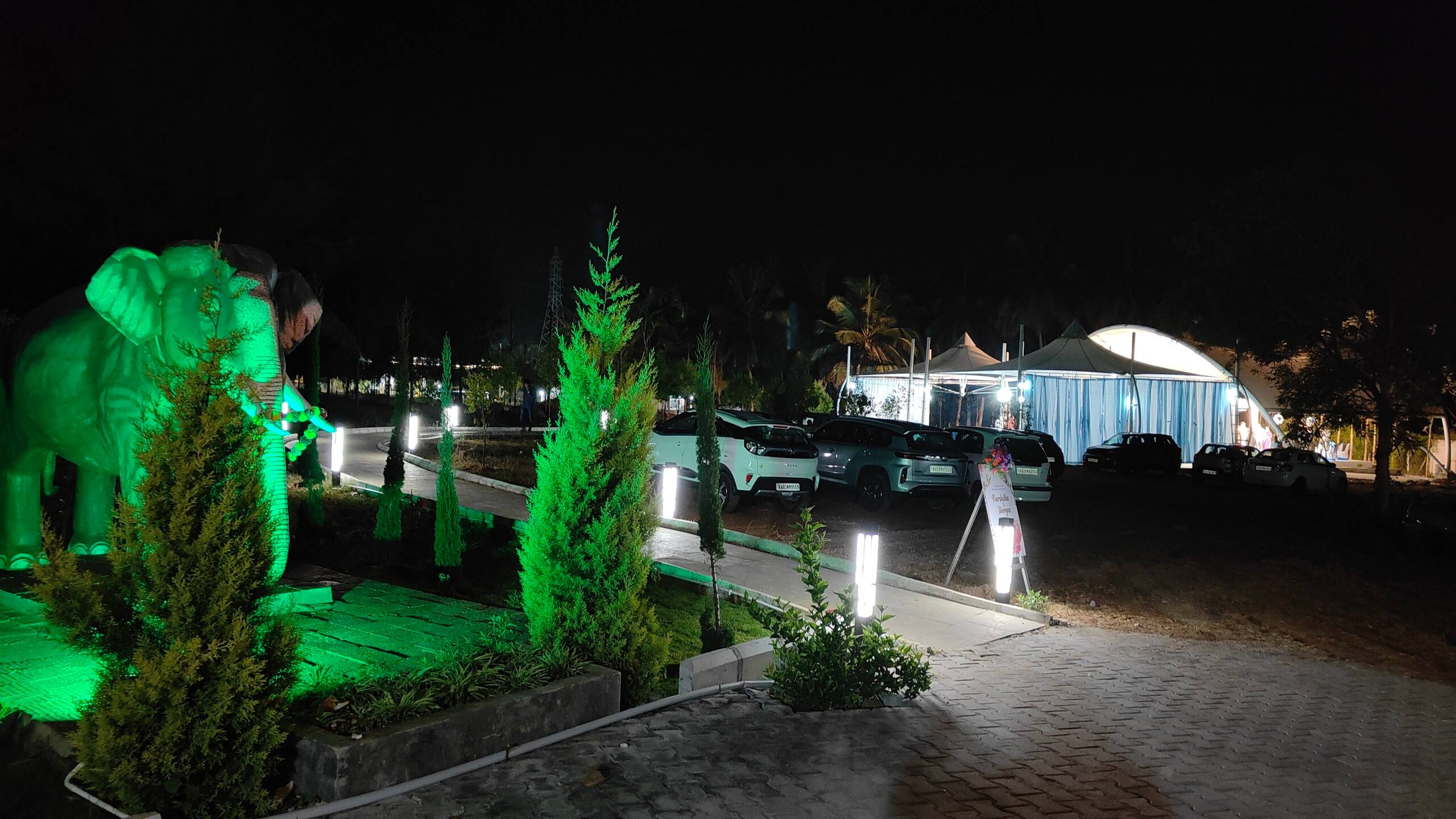 Encanto Village Resort Lake side, Mysore 8