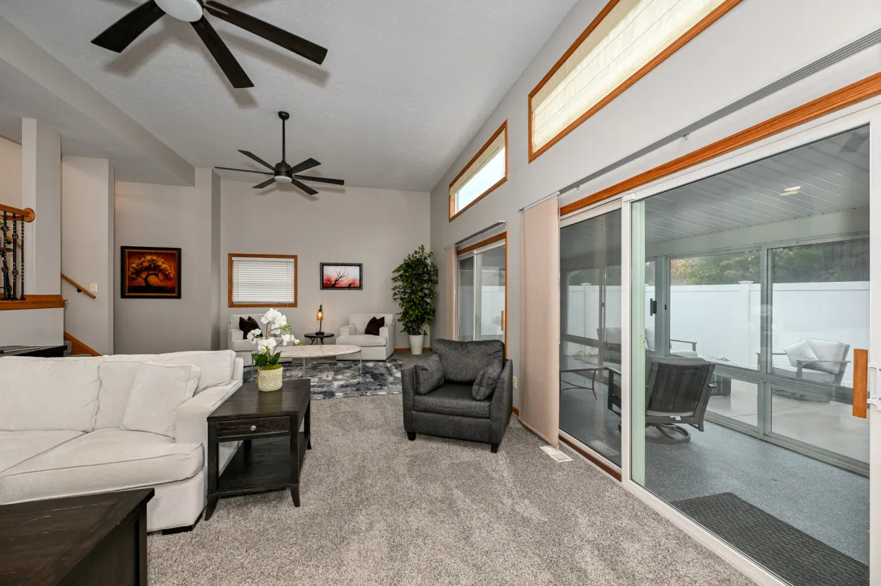 Wadsworth Condo 3 Bed 2.5 Bath 16