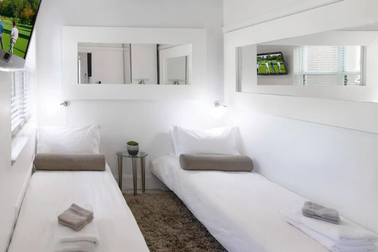 2 Room PGA Village Golf Resort Villa 10