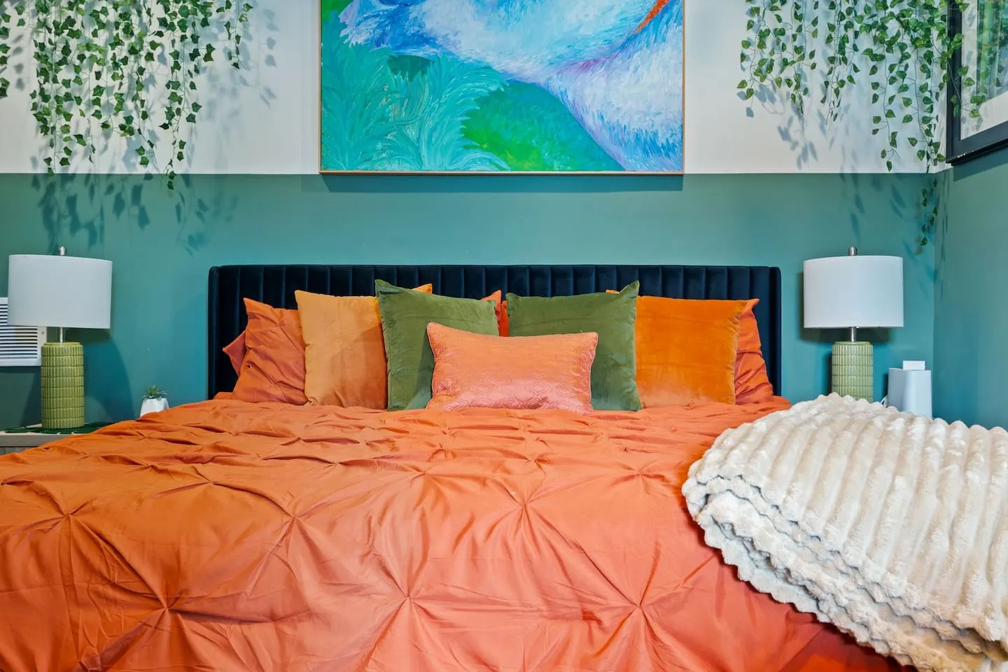 Atlanta Luxury Stay -3 Miles to Downtown with Hot Tub - GameRoom - Sleeps 10 8
