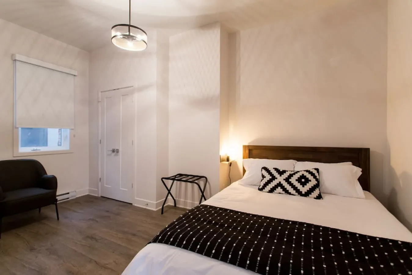 Mile End - Huge 2 Bdr with Balcony in Mile End - Unit 204 12