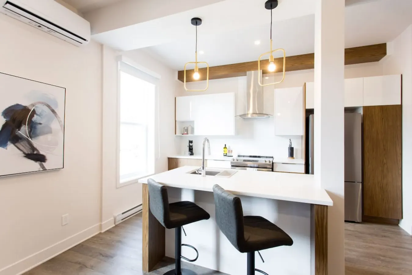 Mile End - Huge 2 Bdr with Balcony in Mile End - Unit 204 6